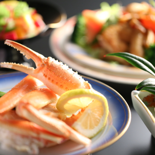 お料理は品数豊富な会席料理です。旬のお味をお楽しみください。