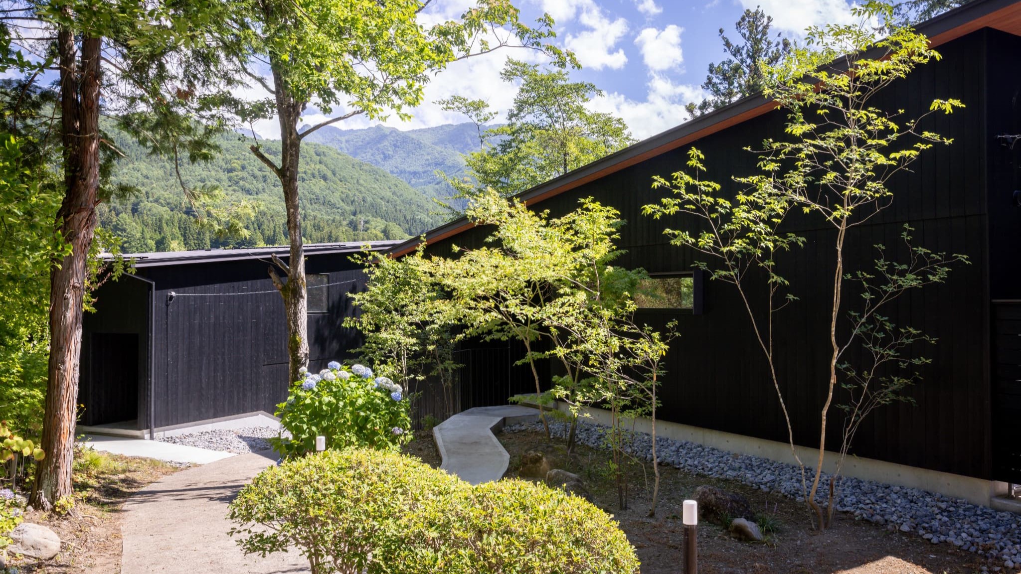 穂垂亭 Villas