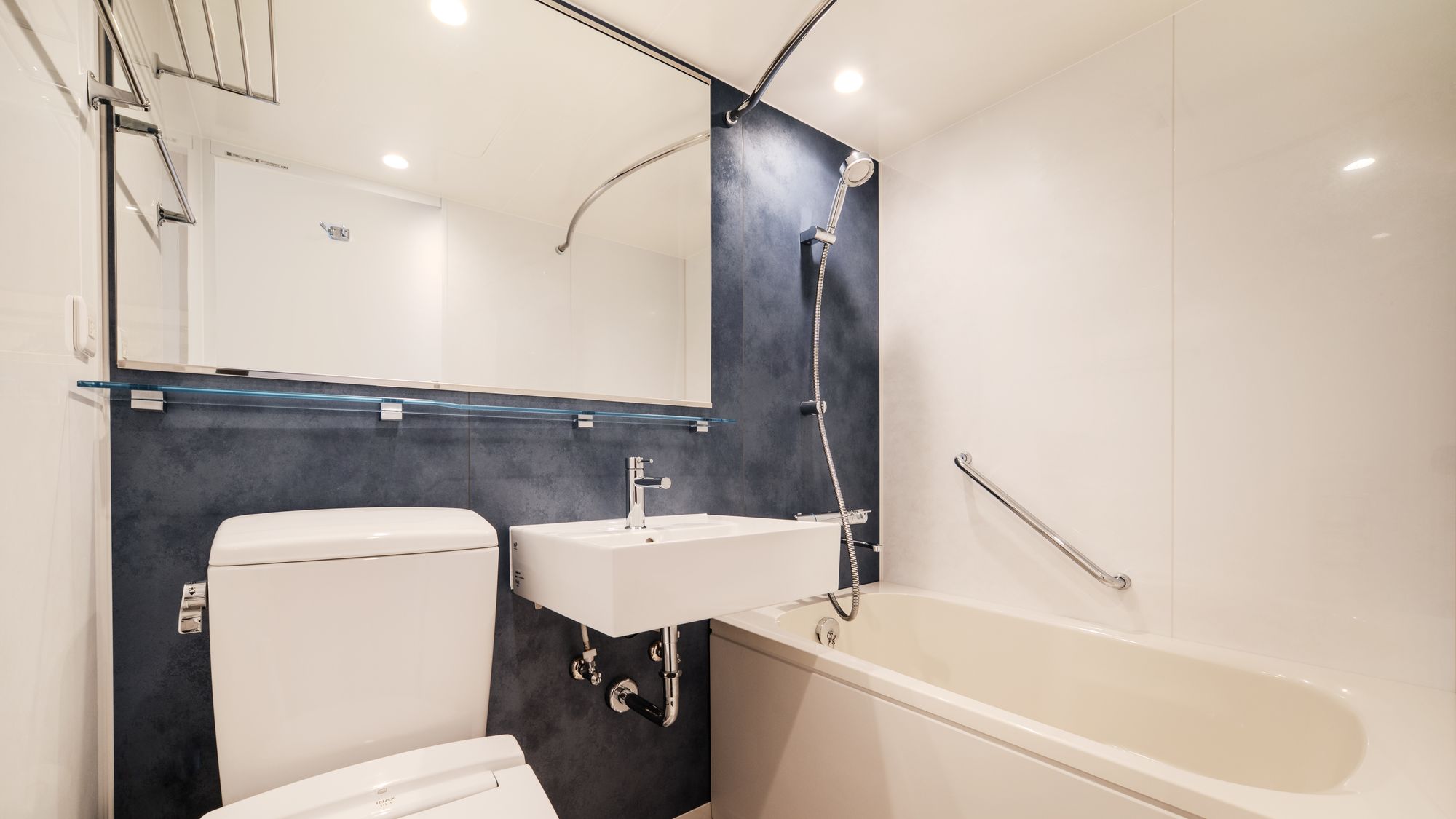 バスルーム（スタンダードクイーン）