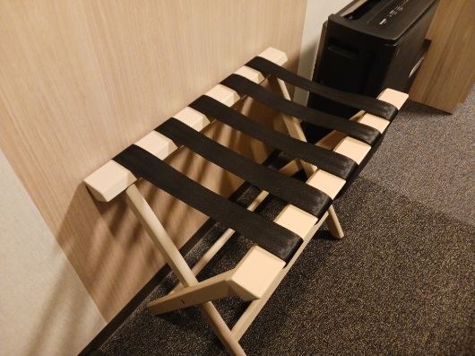 客室備品  荷物台