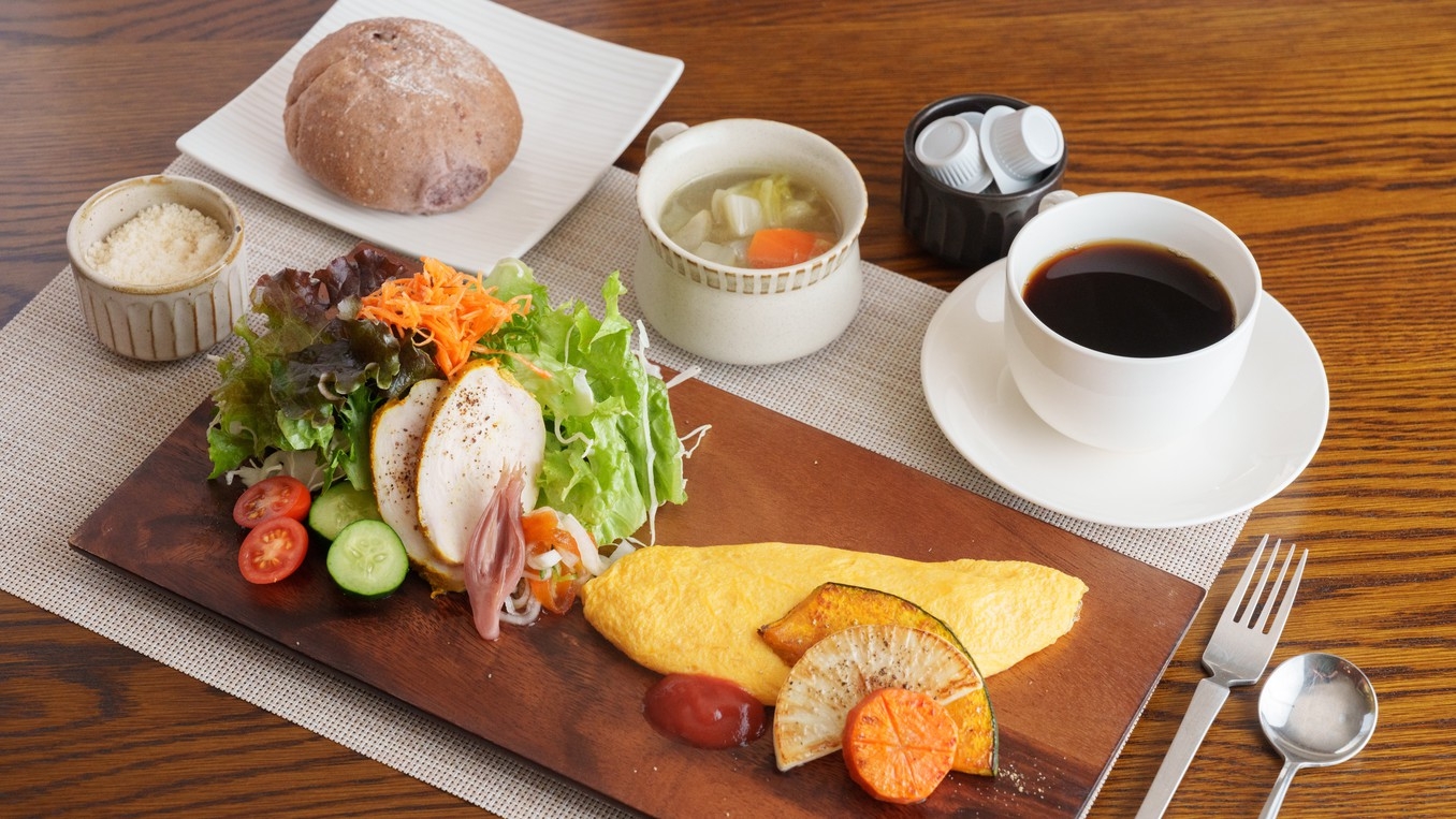 《アーリーサマーフェア》静けさに癒される大人のための隠れ家ステイ【朝食付き】