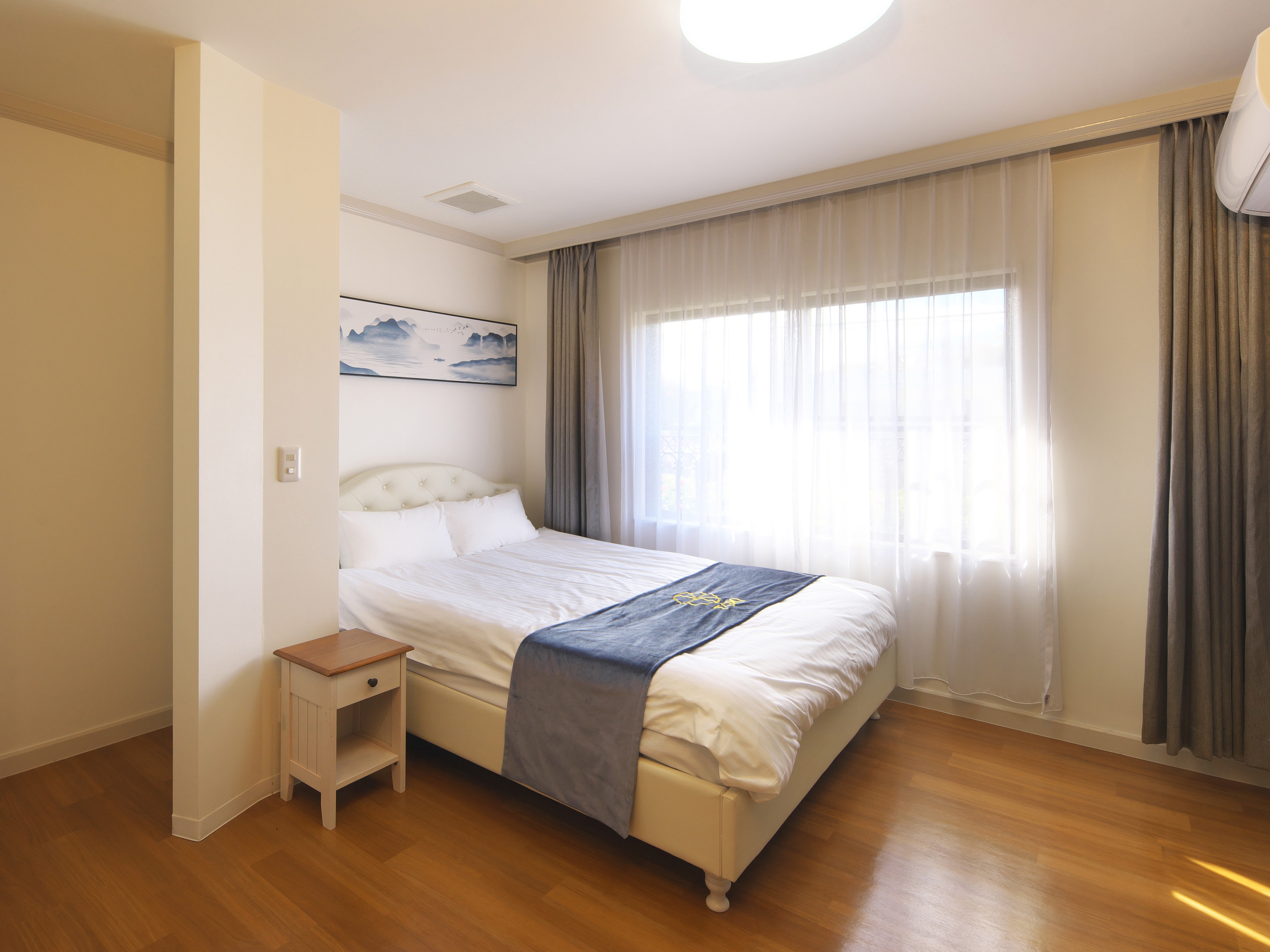 【103号室 73.5㎡】デラックス和洋室2~5名　ベッドスペース