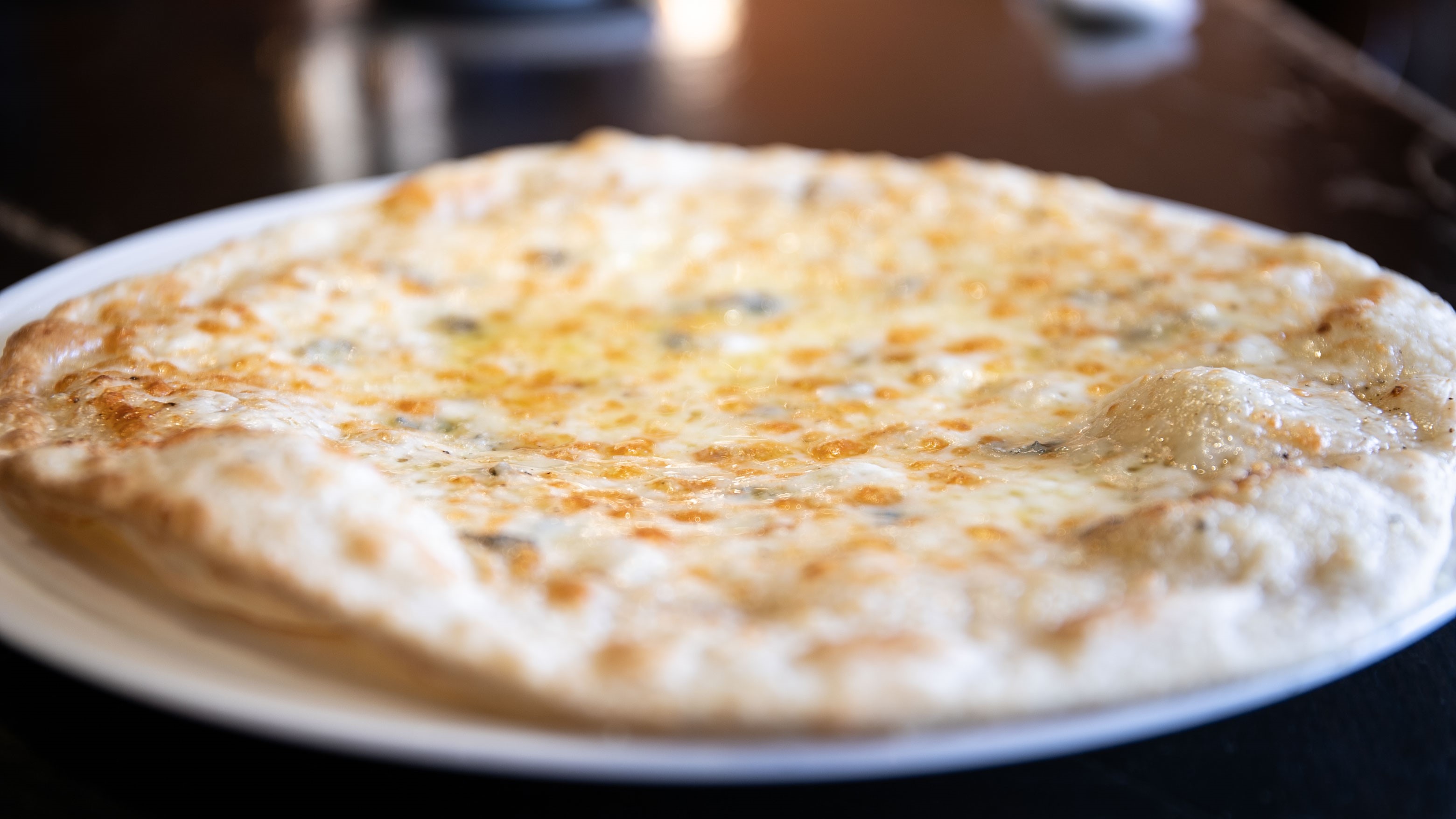 【食の都・仙台】ホテル近くの人気店♪提携店で使える食事券1000円×人数分付プラン