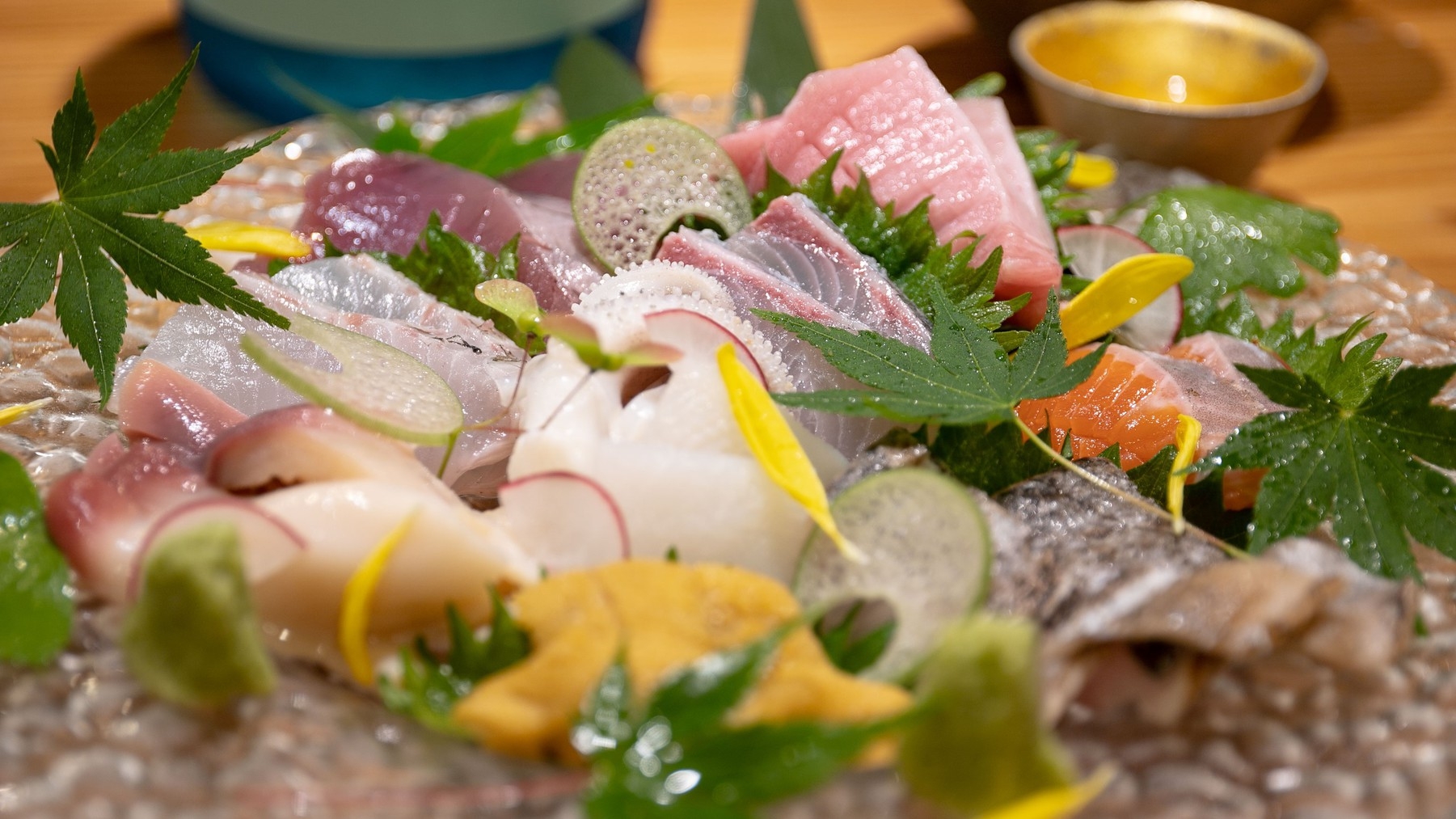 【地元民おすすめ】美味しいお酒と仙台グルメを堪能♪提携店で使える食事券3000円×人数分付プラン