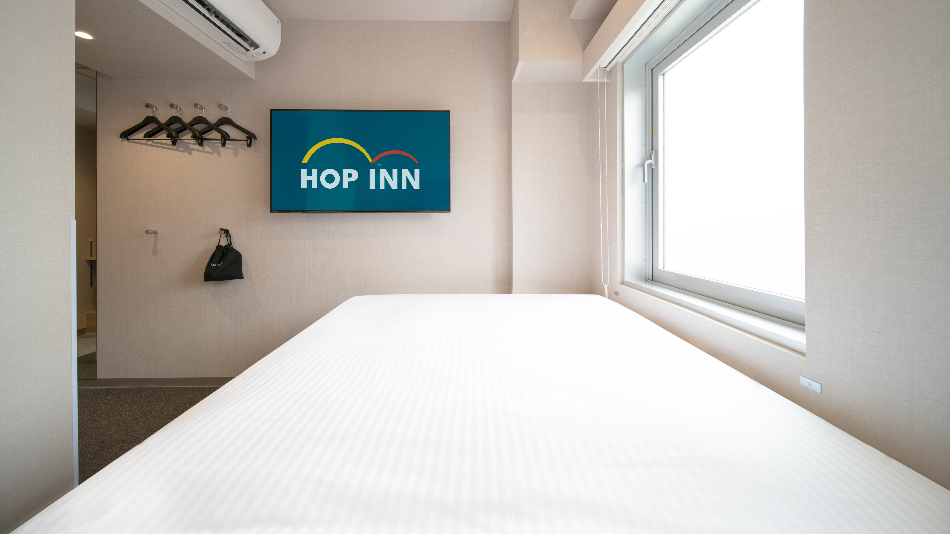 【セミダブルルーム（ユニットバス）/11㎡】