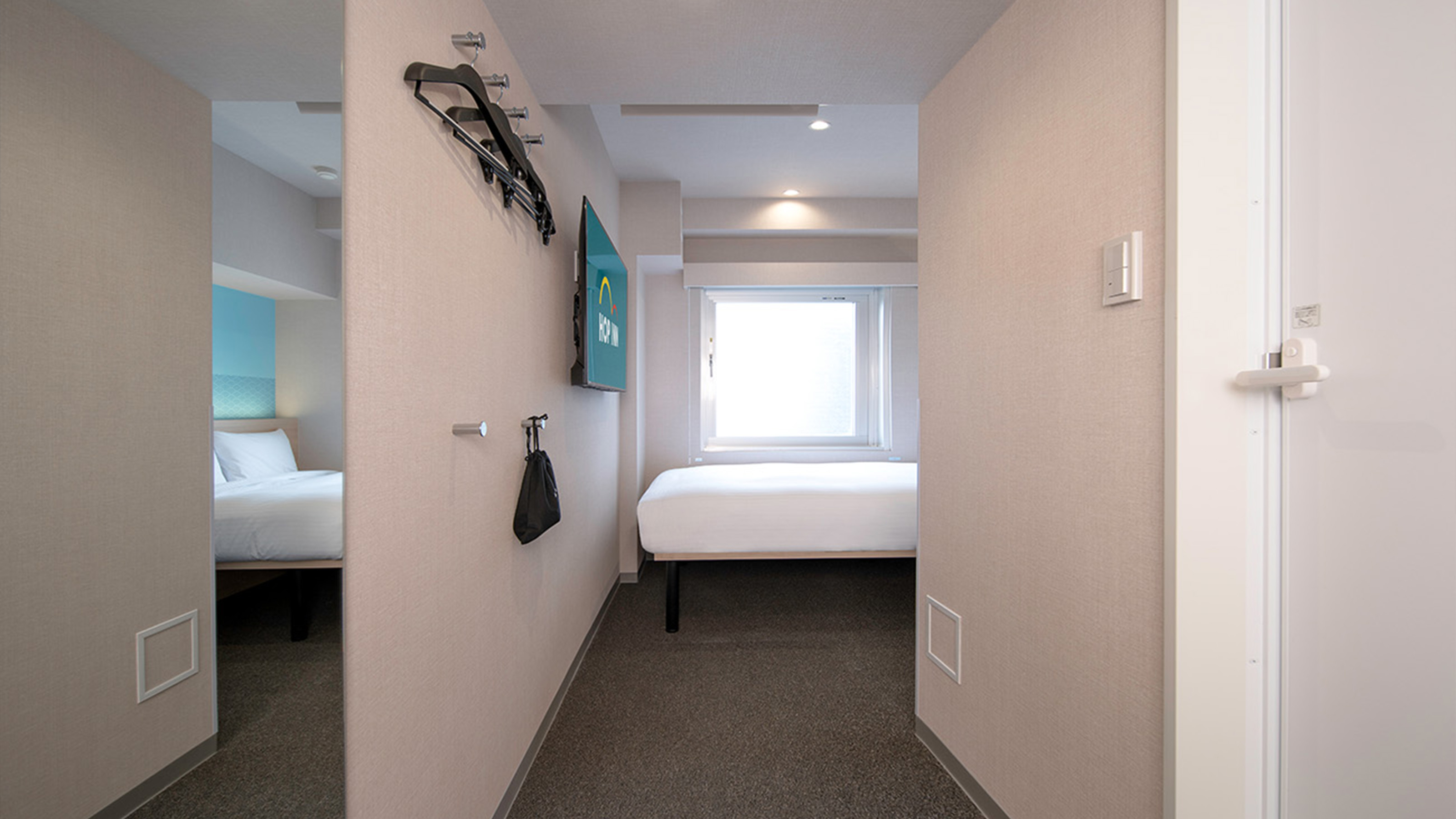 【セミダブルルーム（ユニットバス）/11㎡】