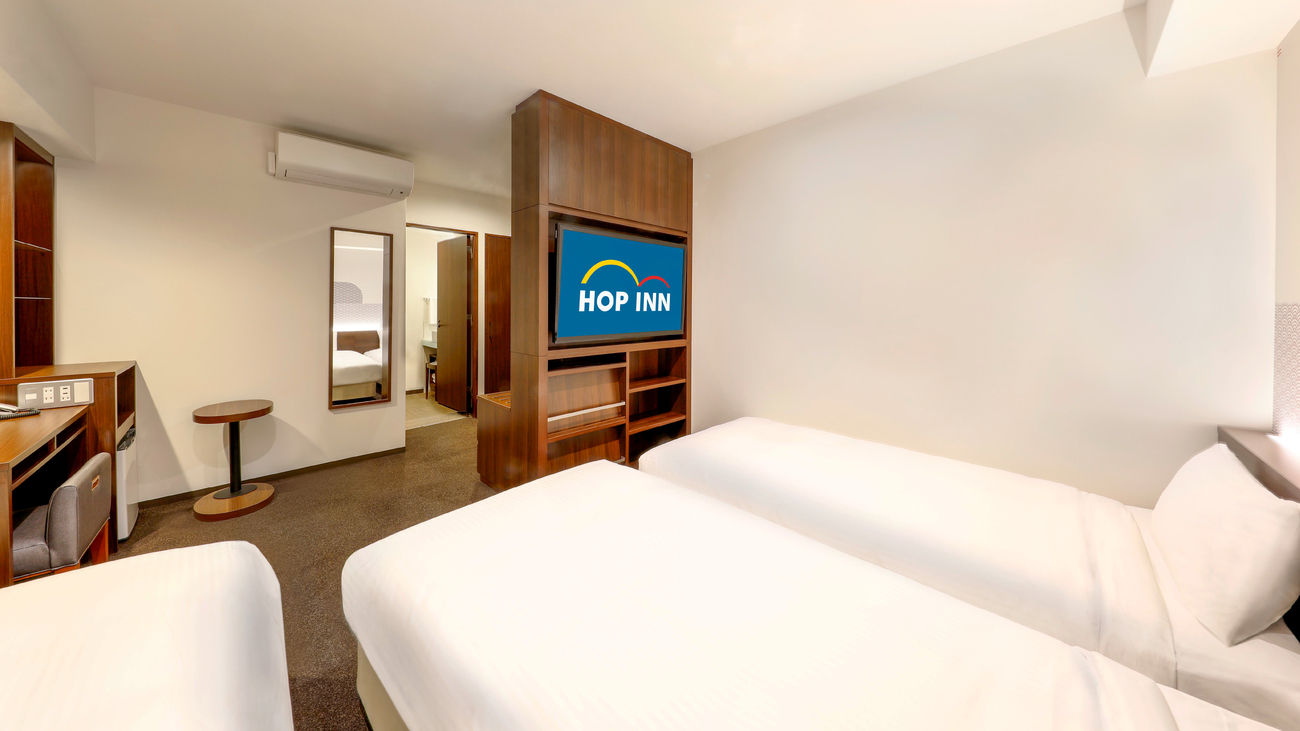 【デラックスツイン・ソファベッド付/22㎡】