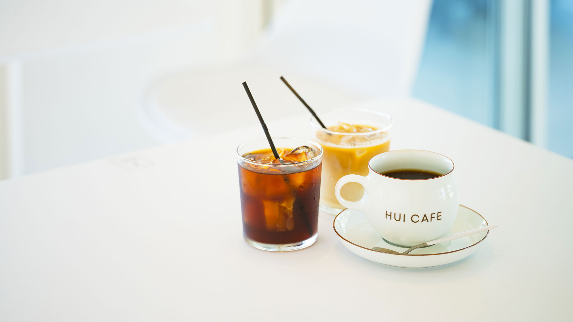 【お食事】敷地内併設のHUI CAFE（フイ カフェ）ではテイクアウトも可能です。