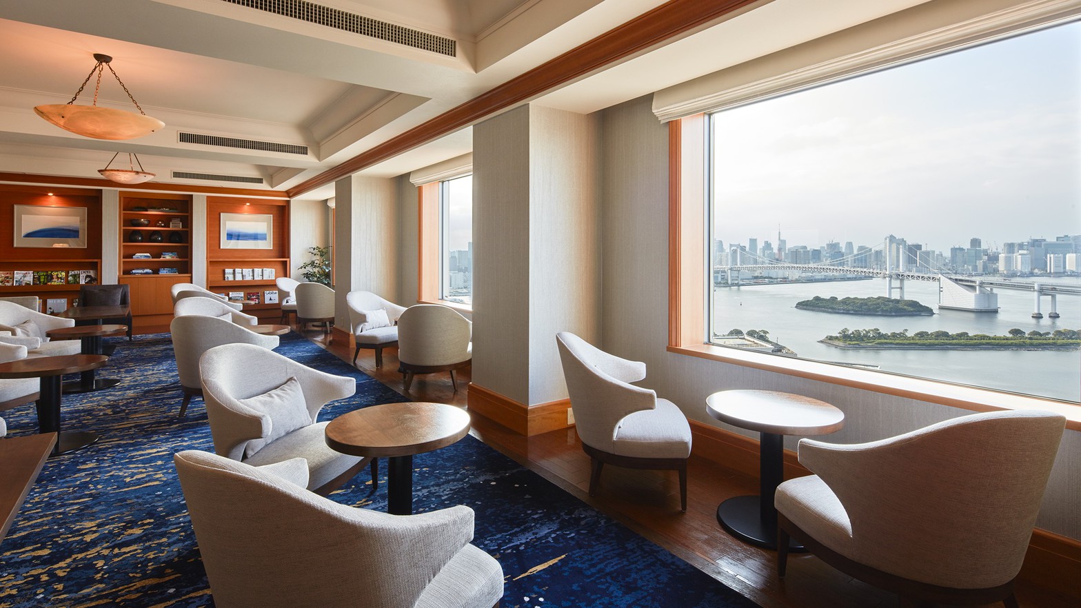 ビューラウンジ