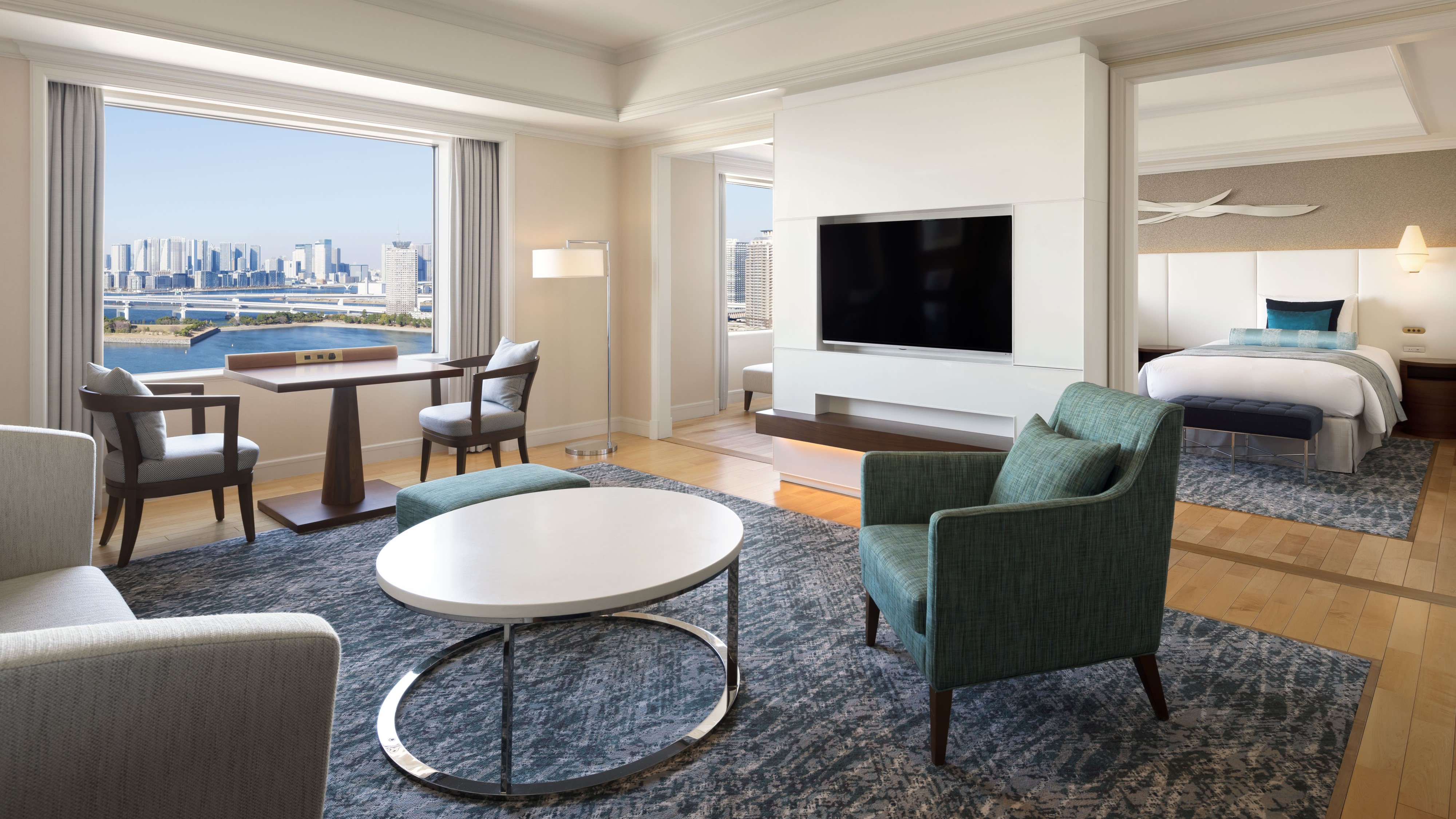 【プレミアフロア】デラックススイートツインリビングルーム