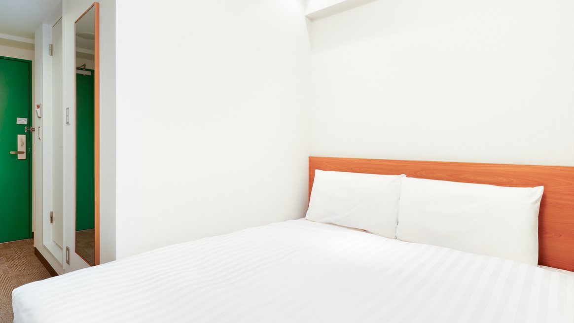 【ダブルルーム】客室の一例