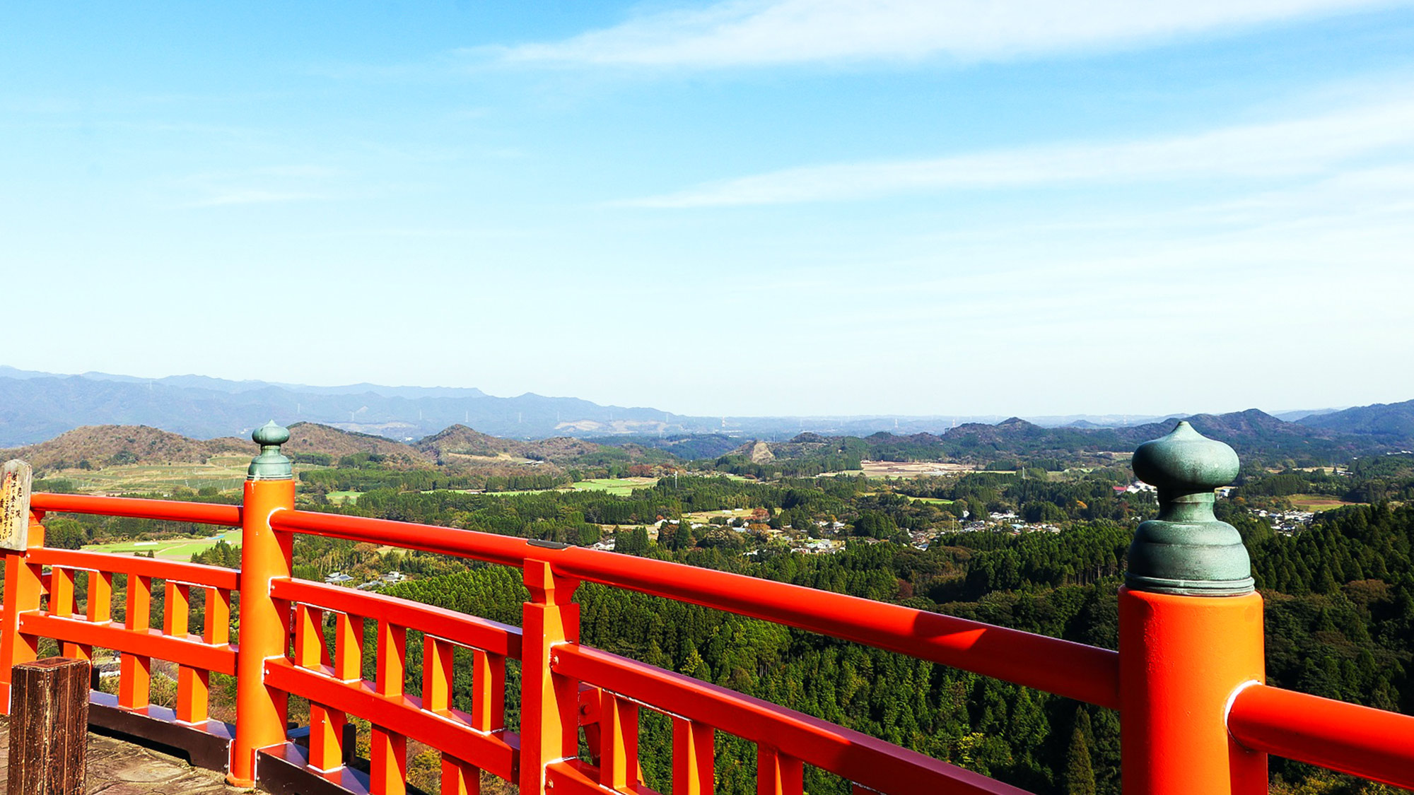 ・【観光情報】心静まる、霞神社の絶景スポット