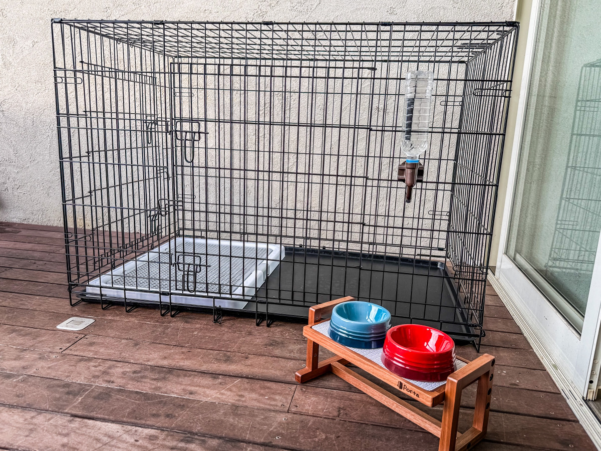 【愛犬と泊まれる】大型犬にも対応できるサイズのケージをご用意しています