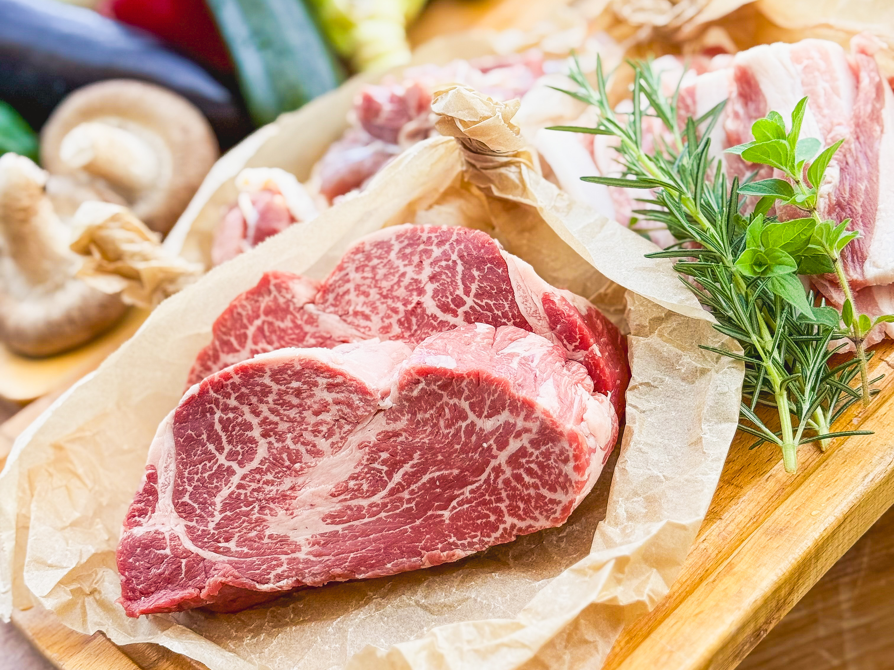 【夕食】一例：ラグジュアリーBBQ（あかね和牛・伊予牛のシャトーブリアン）