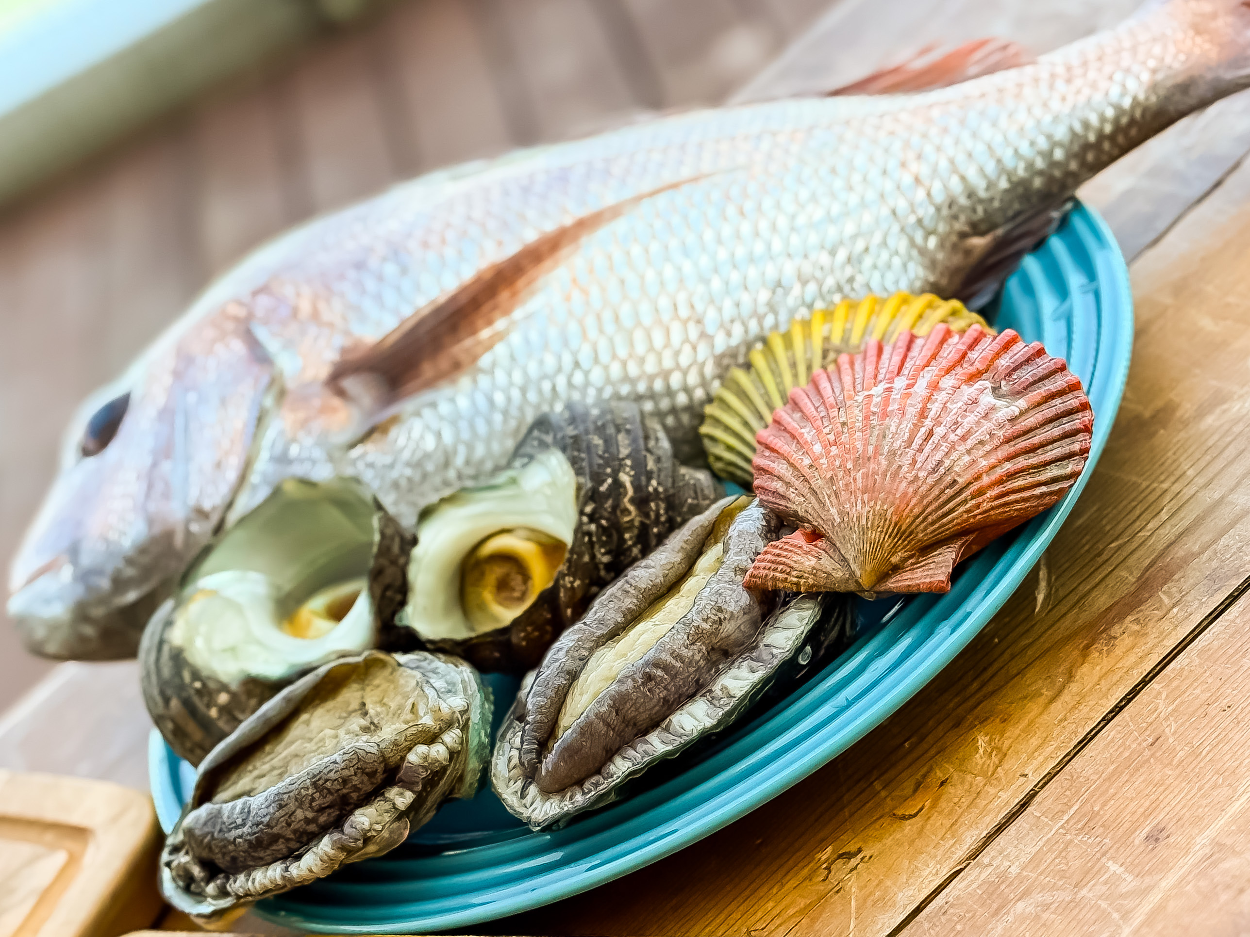 【夕食】一例：ラグジュアリーBBQ（瀬戸内の魚介）
