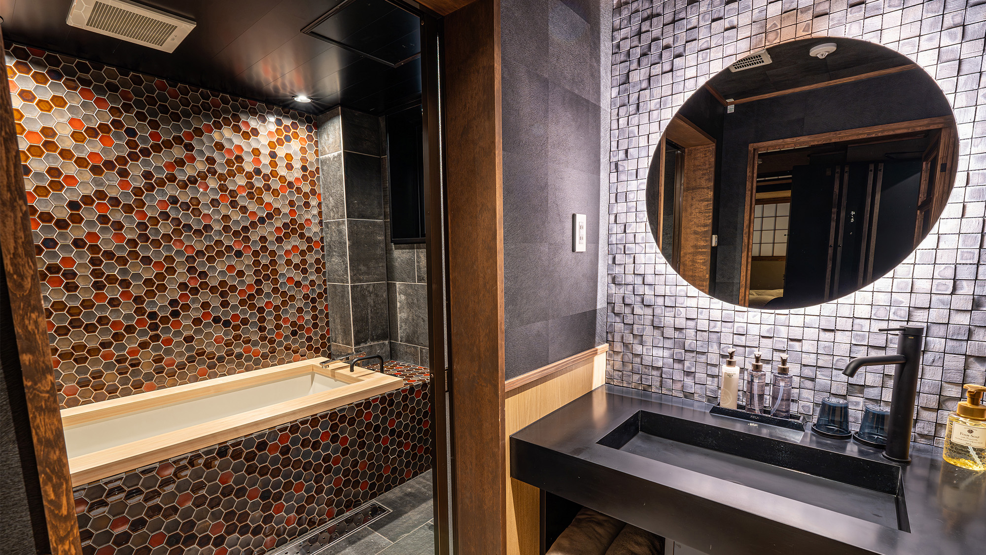 祇園ノ間（御風呂付き特別室ツイン）