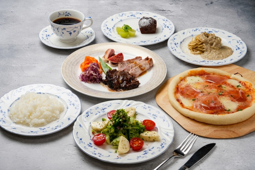 【夕食付きプラン】☆気取らないイタリア風家庭料理☆翌朝はチェックアウトまでゆっくりと！
