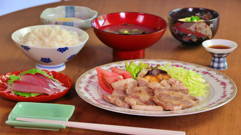 【一泊二食】　こころづくしのお食事付き☆宿泊のお客様限定メニューです！