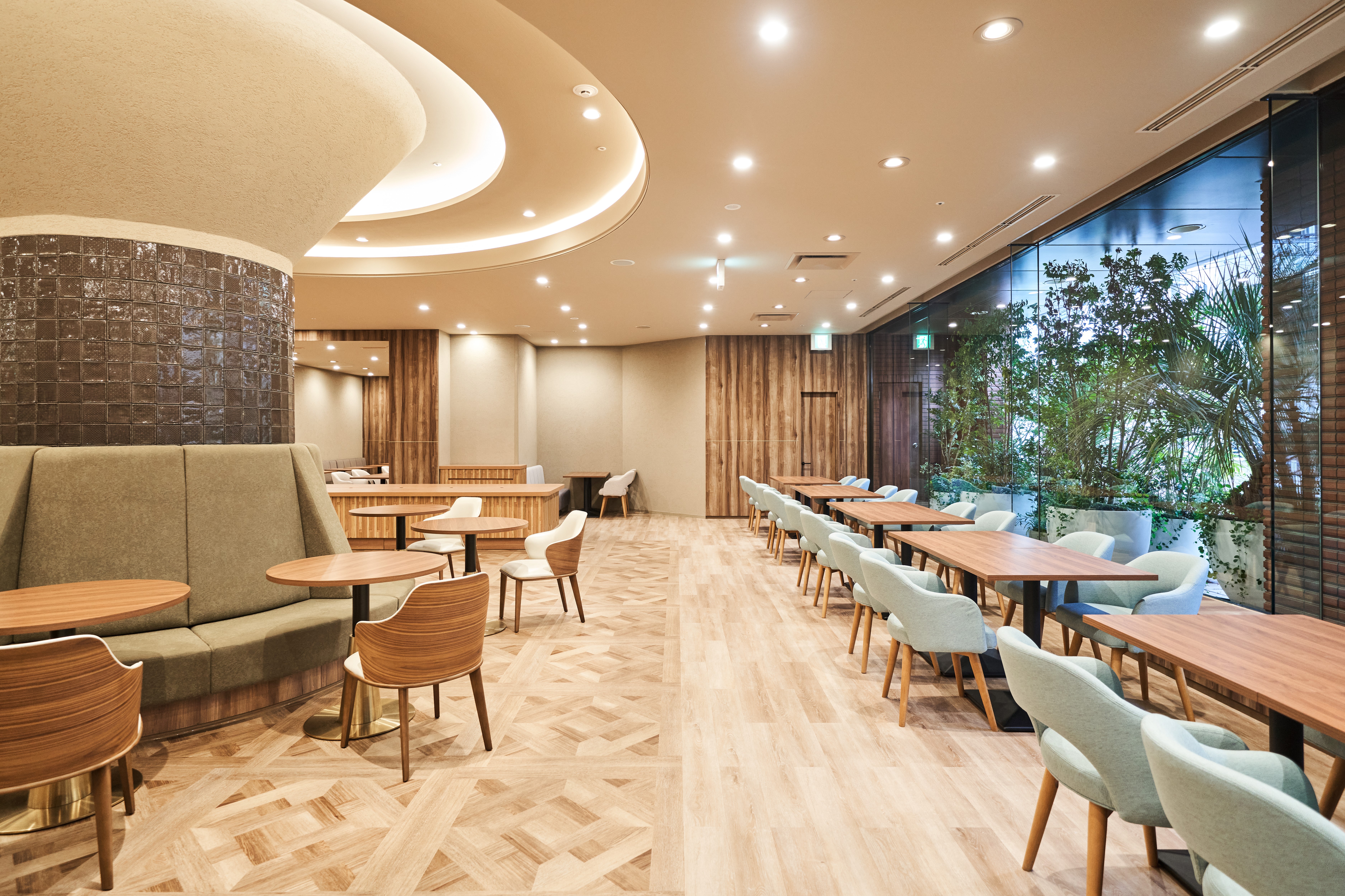 【2Fラウンジ】広々としたラウンジでお仕事も快適に