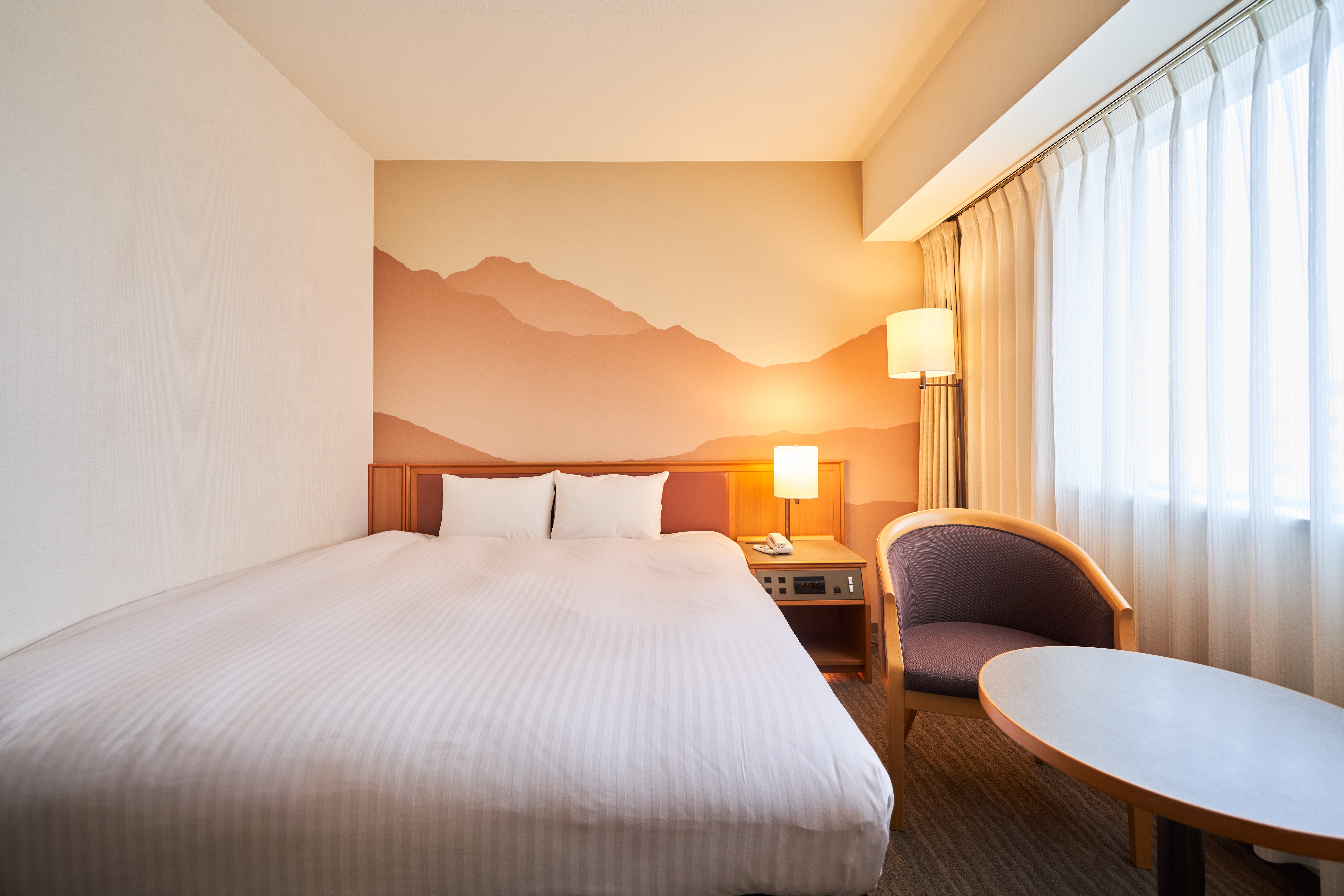 【ダブルルーム】ベッド幅キングサイズ180ｃｍ完備