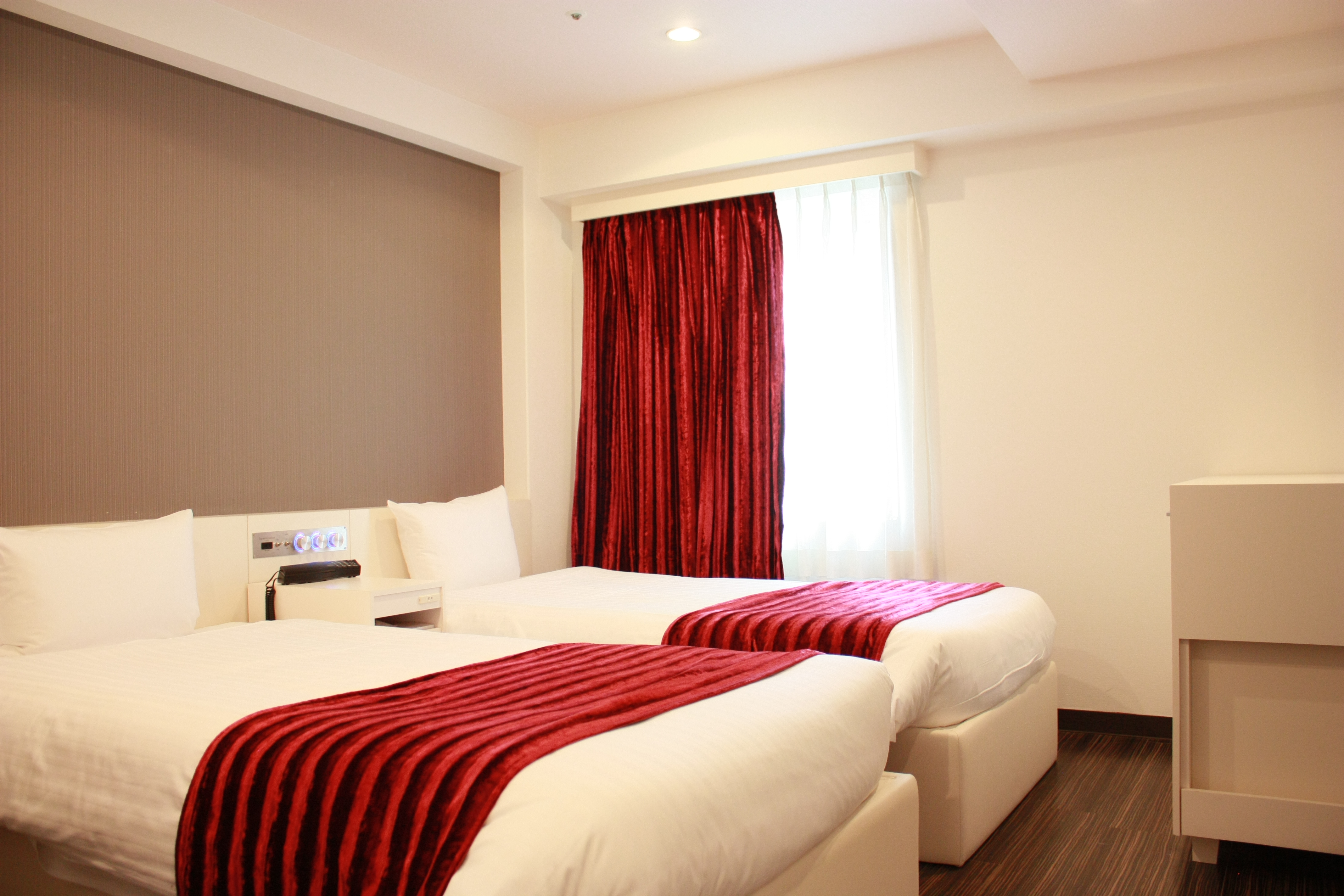 スーペリアツイン