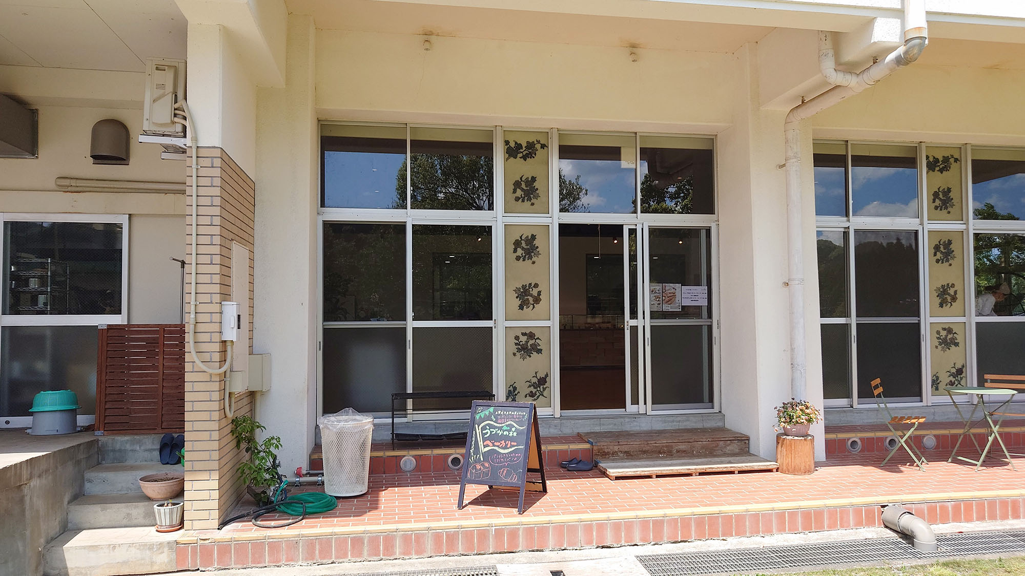 ・【うづかの森】パンの販売もございます。ご宿泊の際にお立ち寄りください