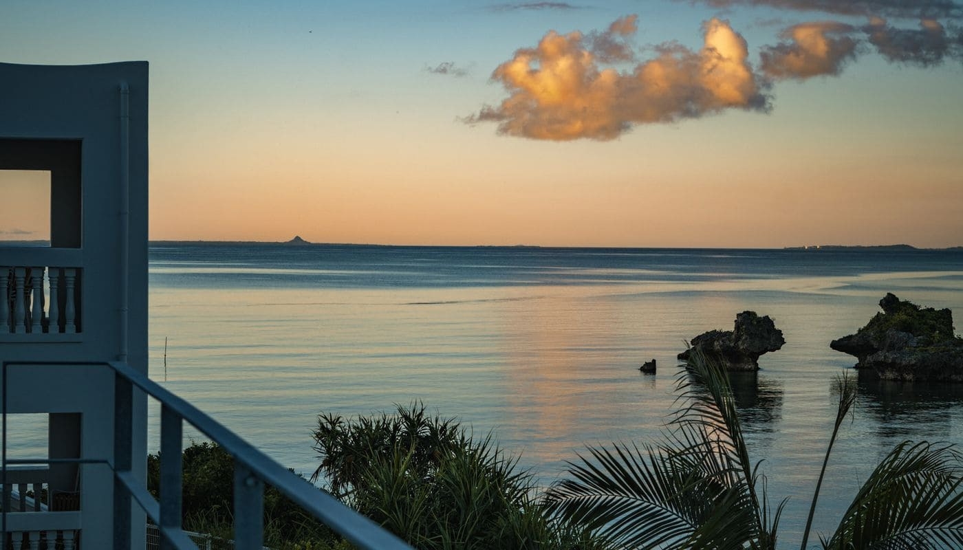 【早期割60・10％OFF】 沖縄旅行を計画中の方へ！60日前までの予約でお得に泊まれます♪〈素泊〉