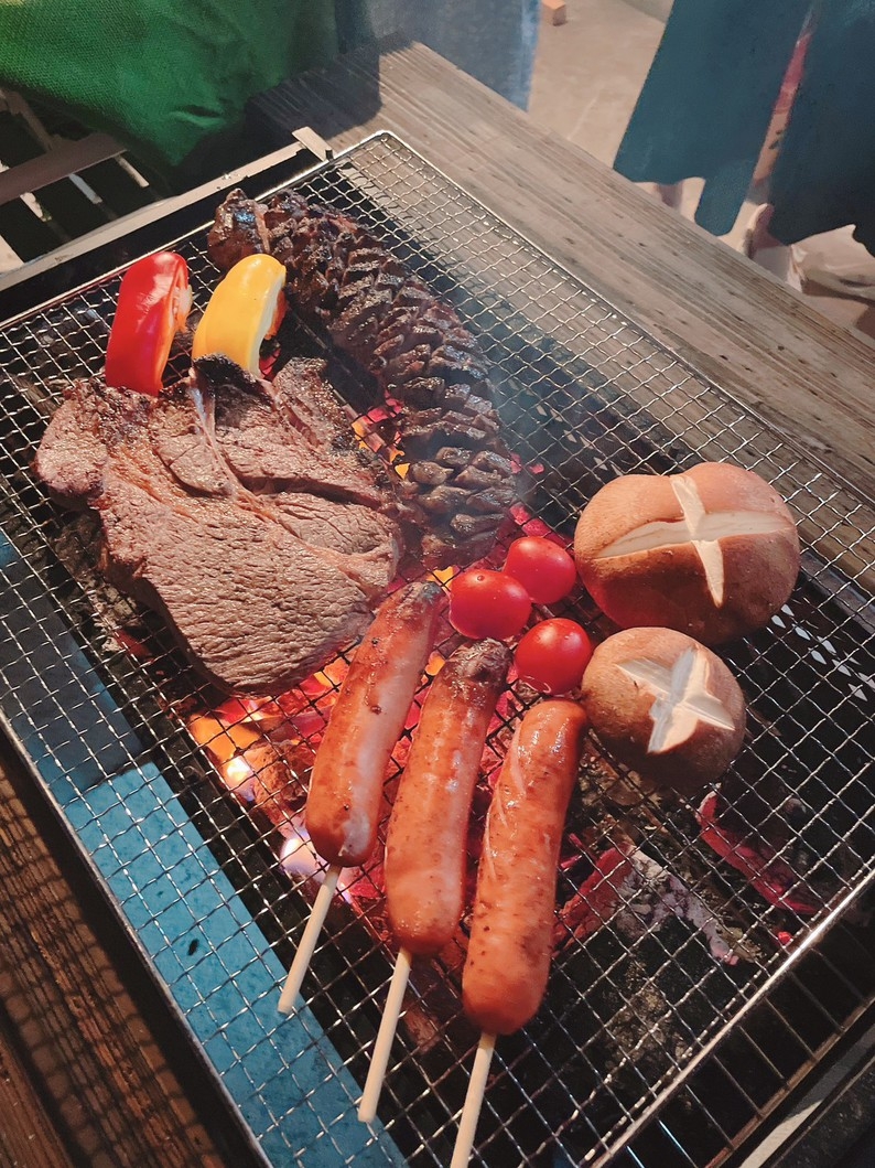 ペット可・ドッグラン付1棟貸別荘★中庭BBQ・釜戸炊き雨天時OK★尾崎ビーチ・魚釣り・Wi-Fi完備
