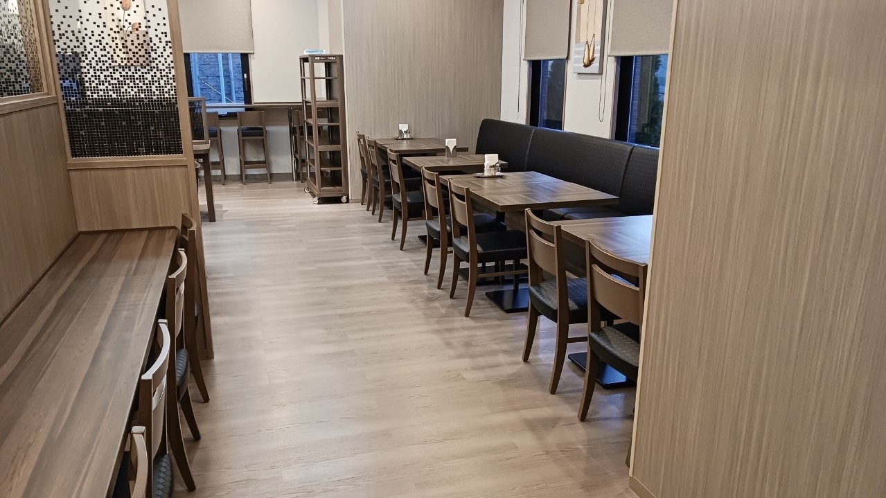 レストラン客席