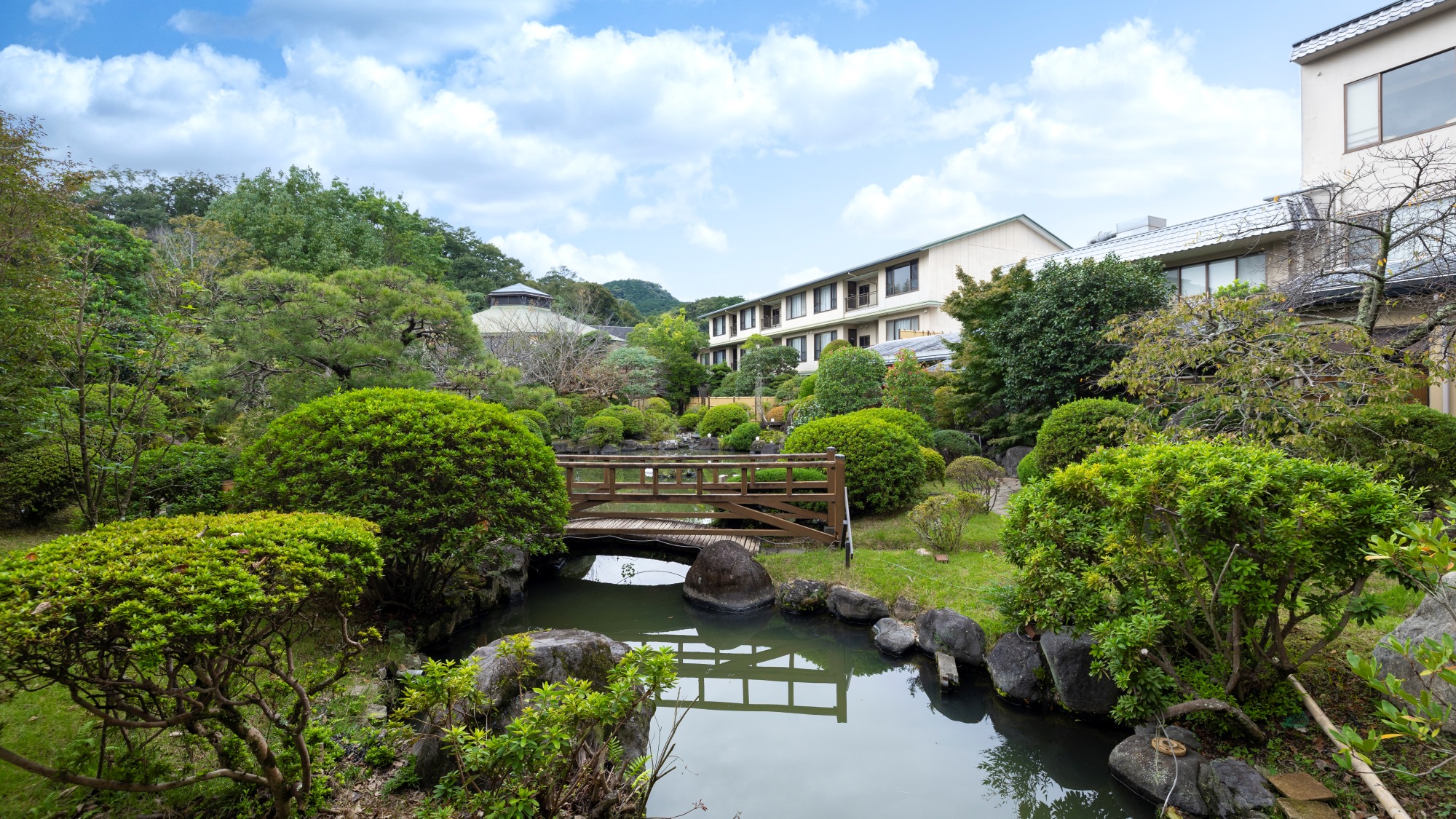 庭園（昼間）