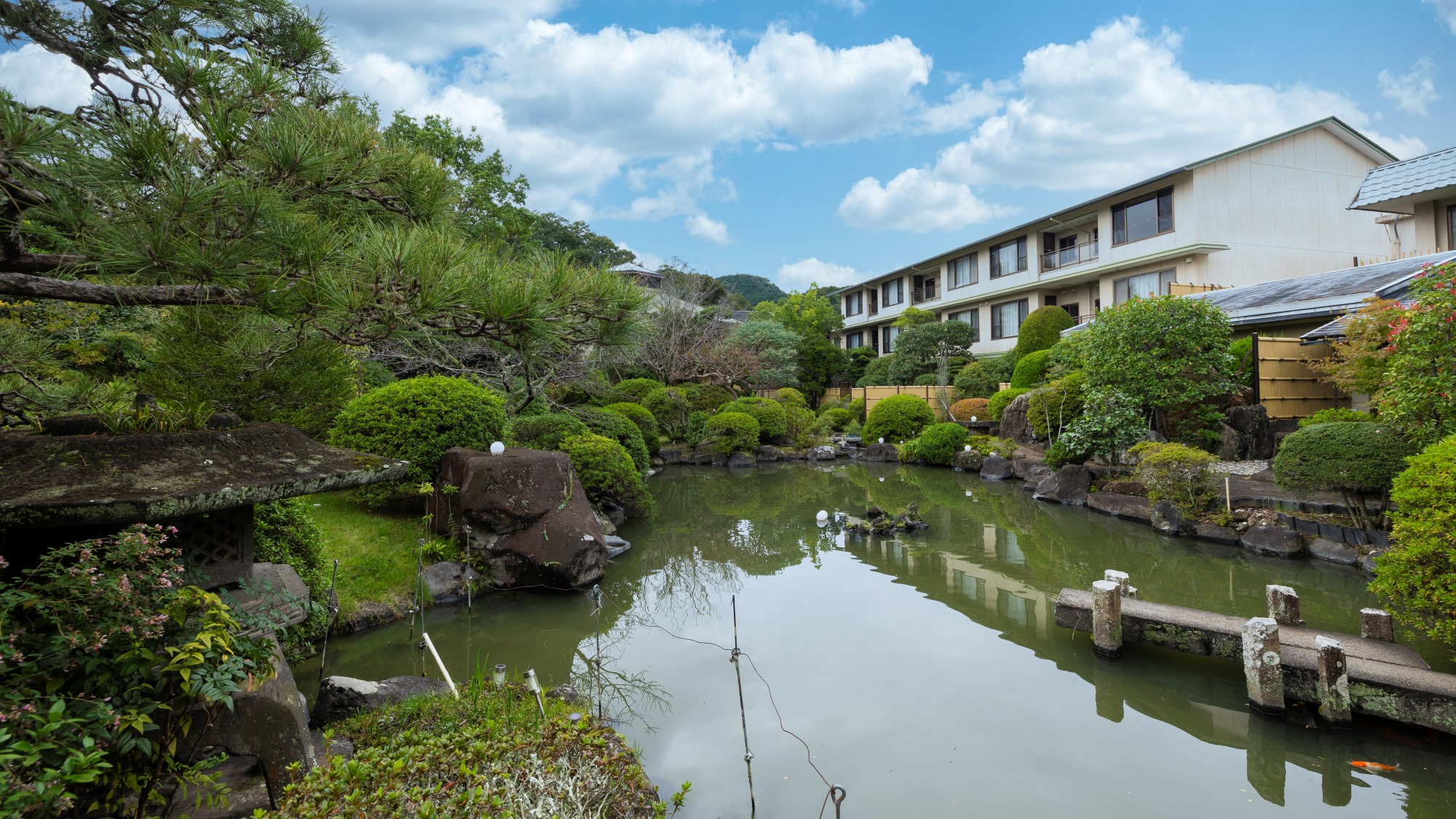 庭園（昼間）