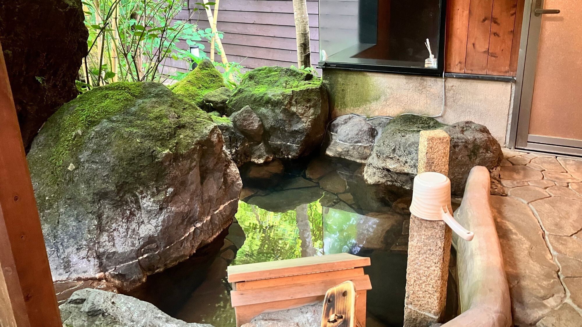 部屋／【温泉露天風呂付】スタイリッシュ　