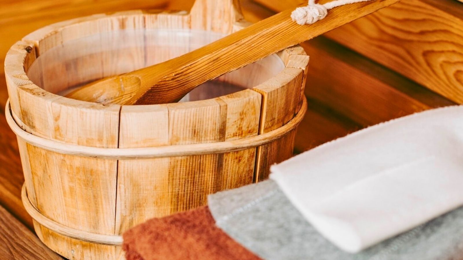 バレルサウナを楽しむためのロウリュセットもご用意