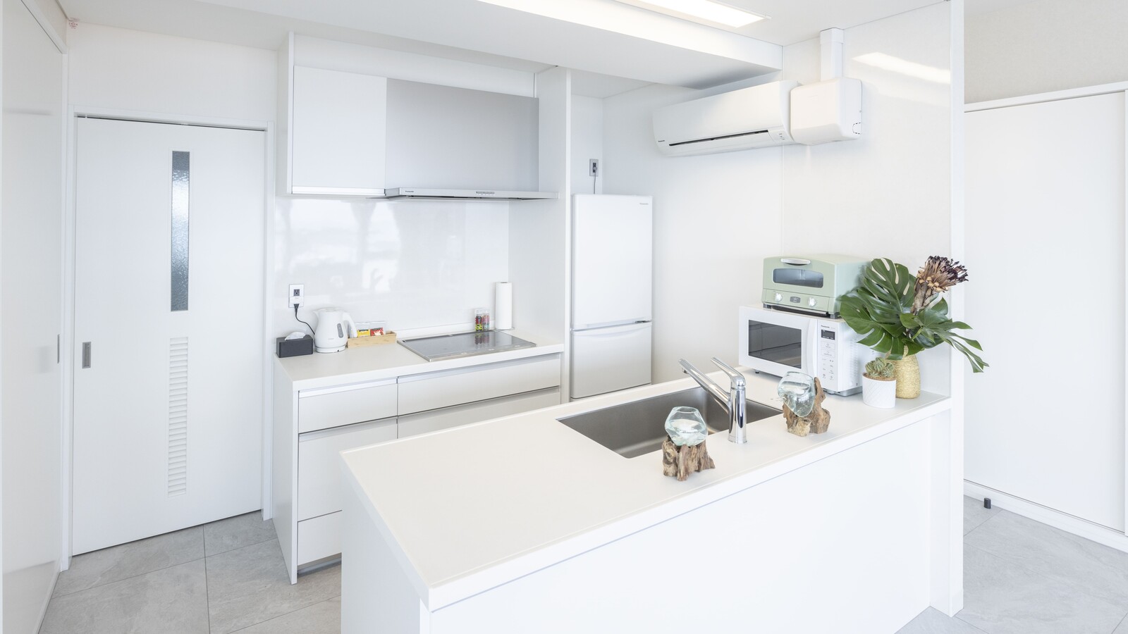 ＜302室　Pacific＞