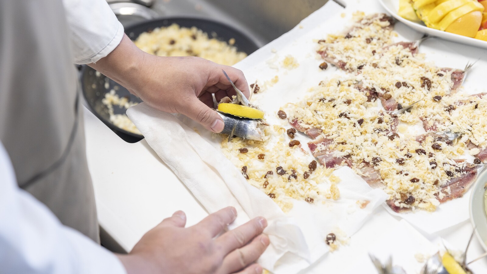 部屋までシェフ料理サービス