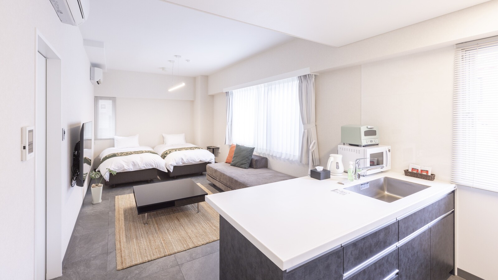 ＜101室　Junior＞