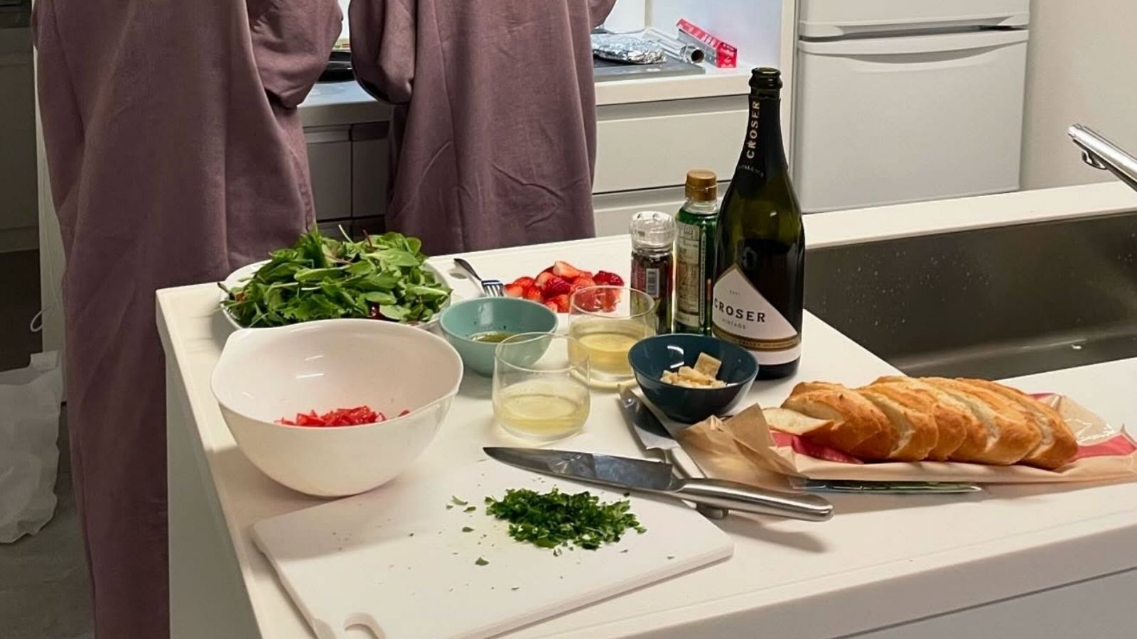 自然と会話が弾む、キッチン時間