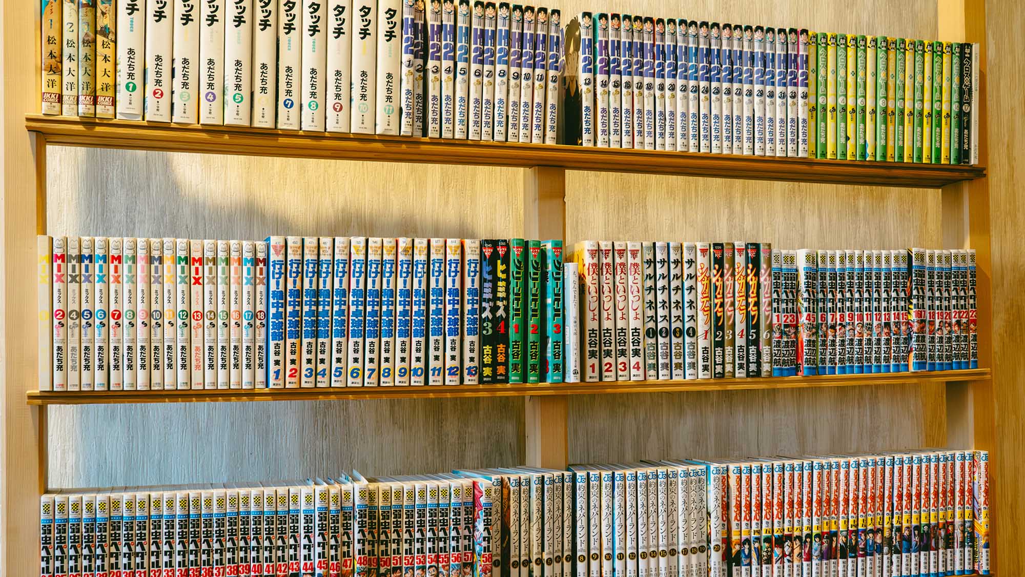 ・【貸し出し漫画】ご宿泊の方はいつでも漫画をお読みいただけます