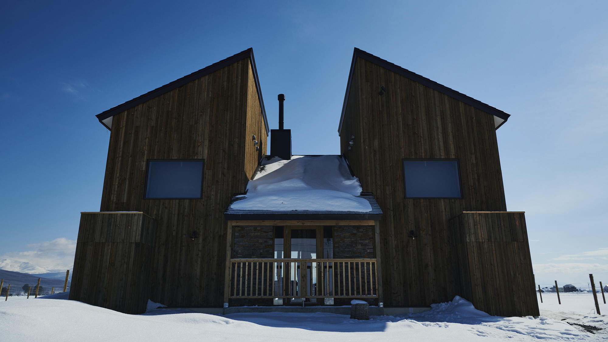 ・【外観】1日2組限定・北海道の大自然とワイン、季節の料理を楽しめる宿です