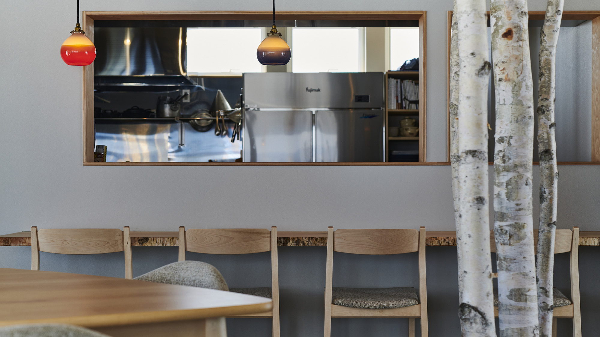 ・【レストラン】夕食・朝食ともレストランでご用意。仕入れや季節により献立内容が変わります