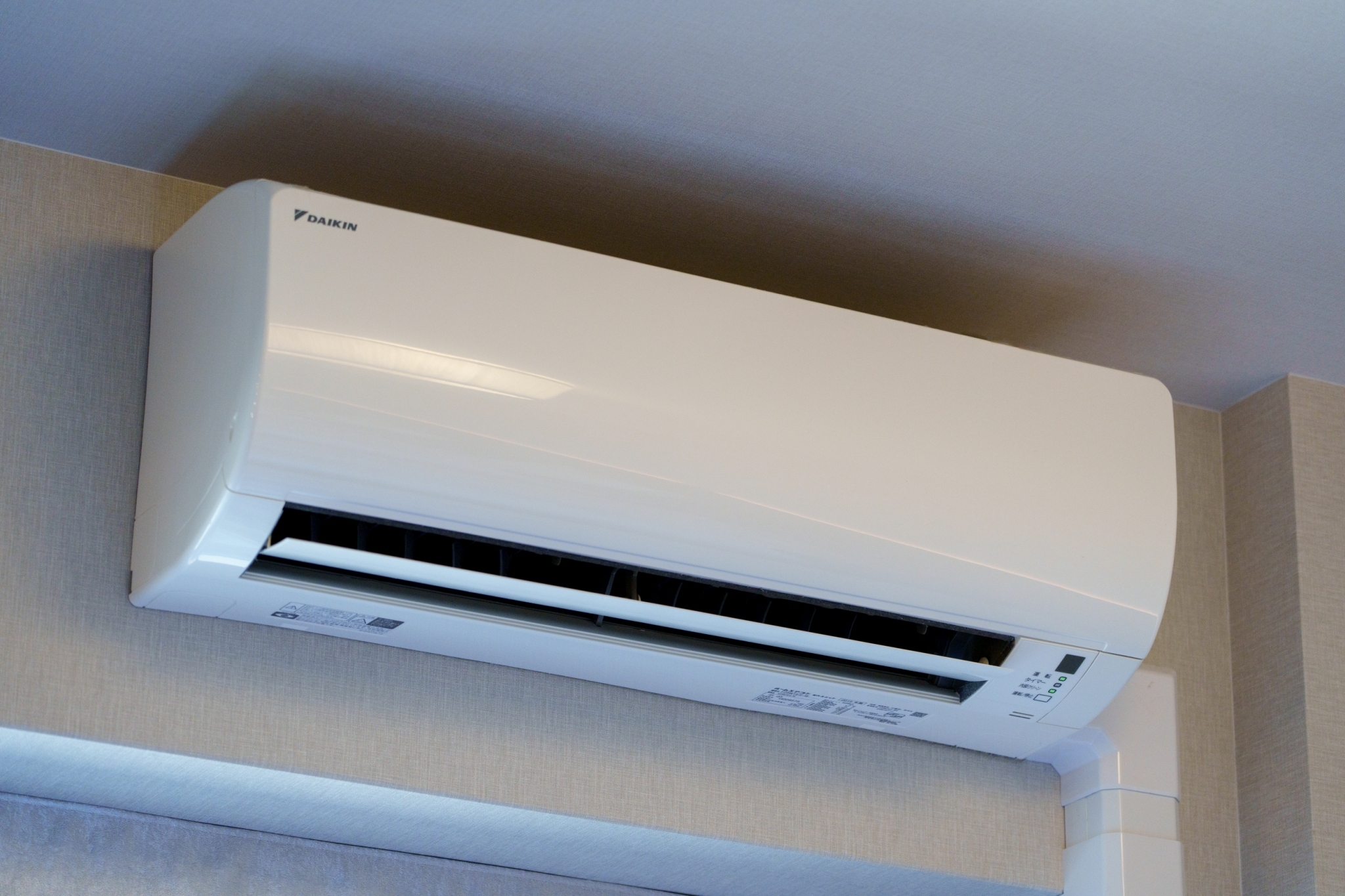 客室エアコン
