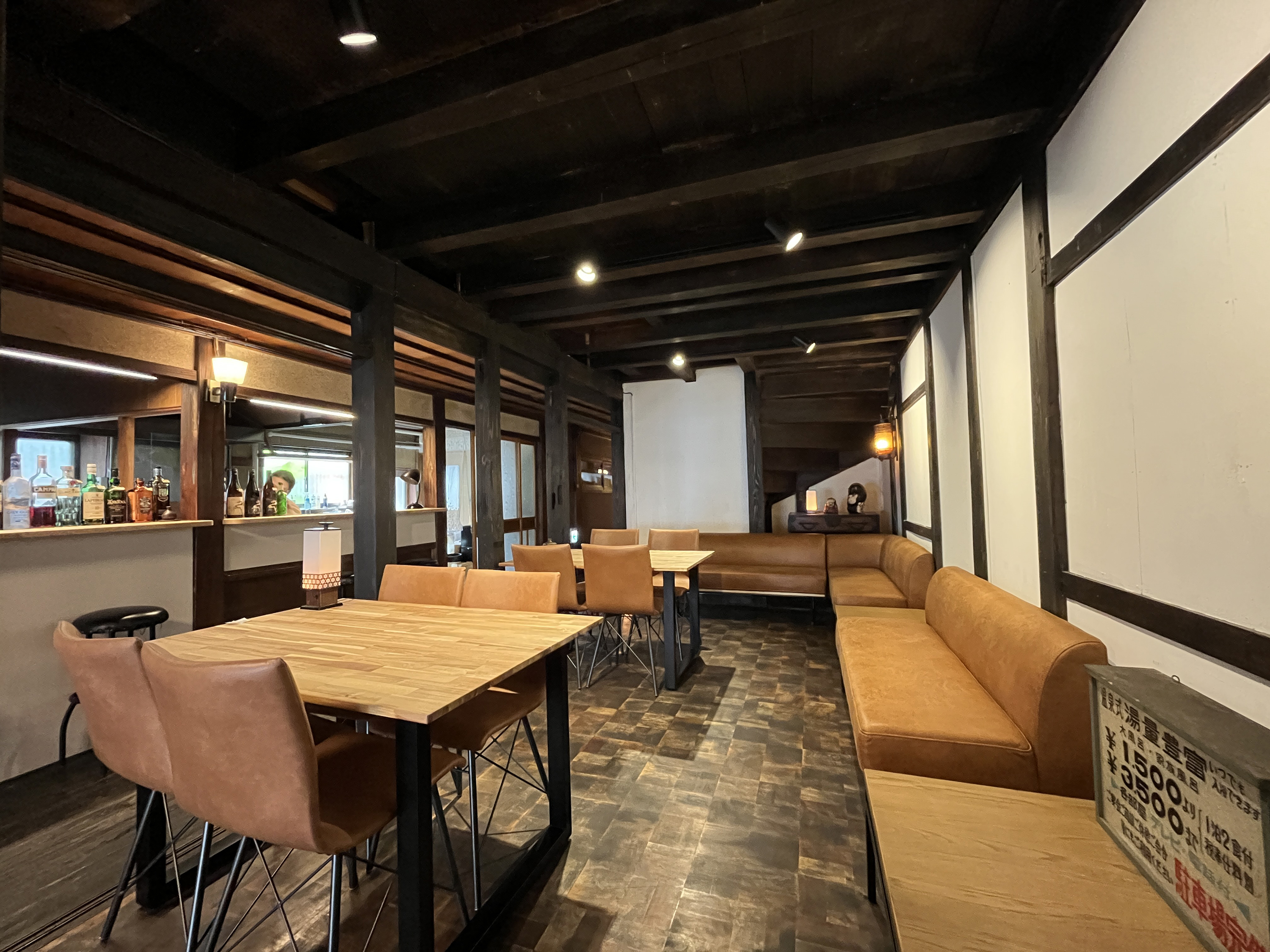 ラウンジ＆BAR 自由なひとときをお過ごしください★