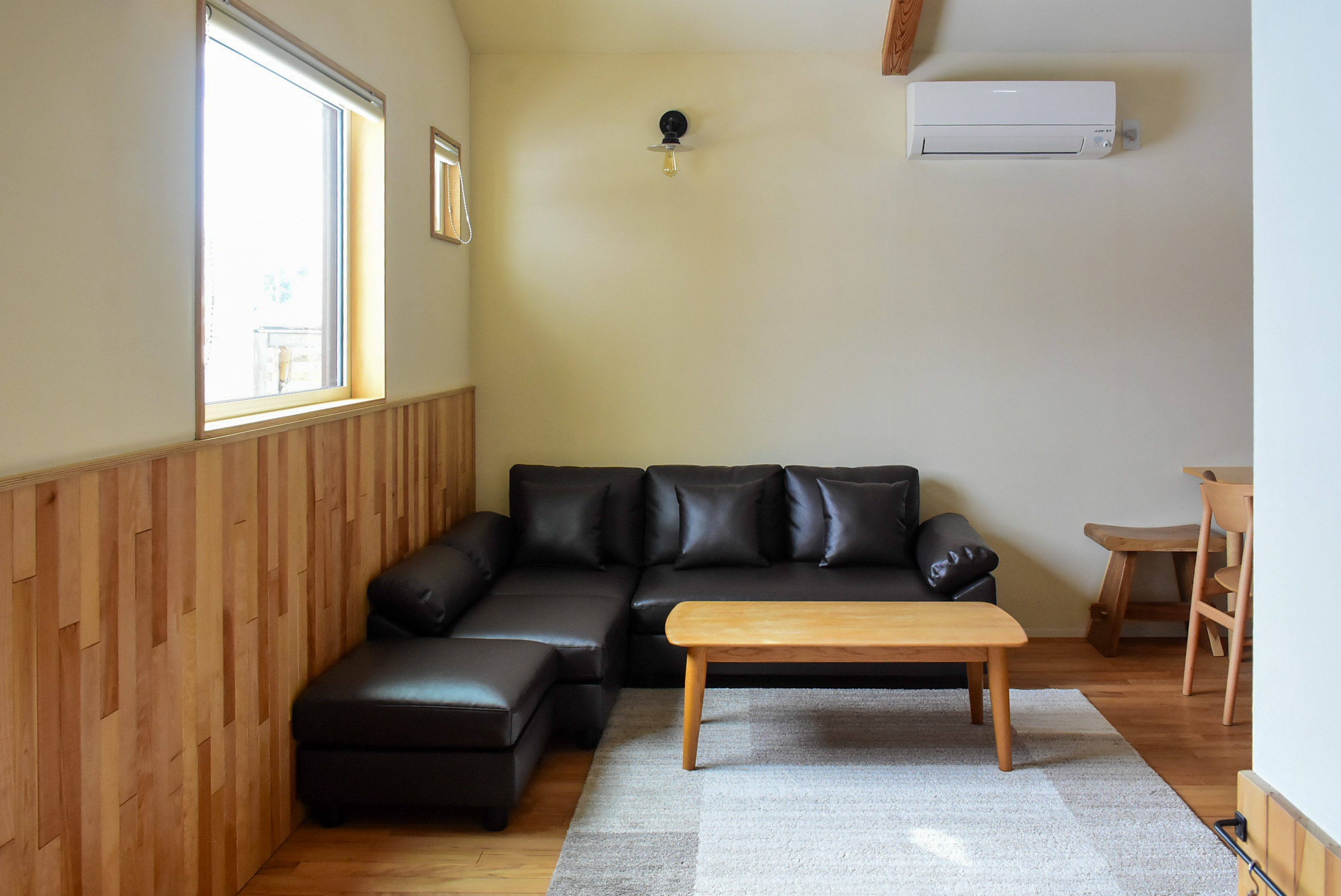 【Garden】リビング ゆったりくつろげるＬ型のソファ