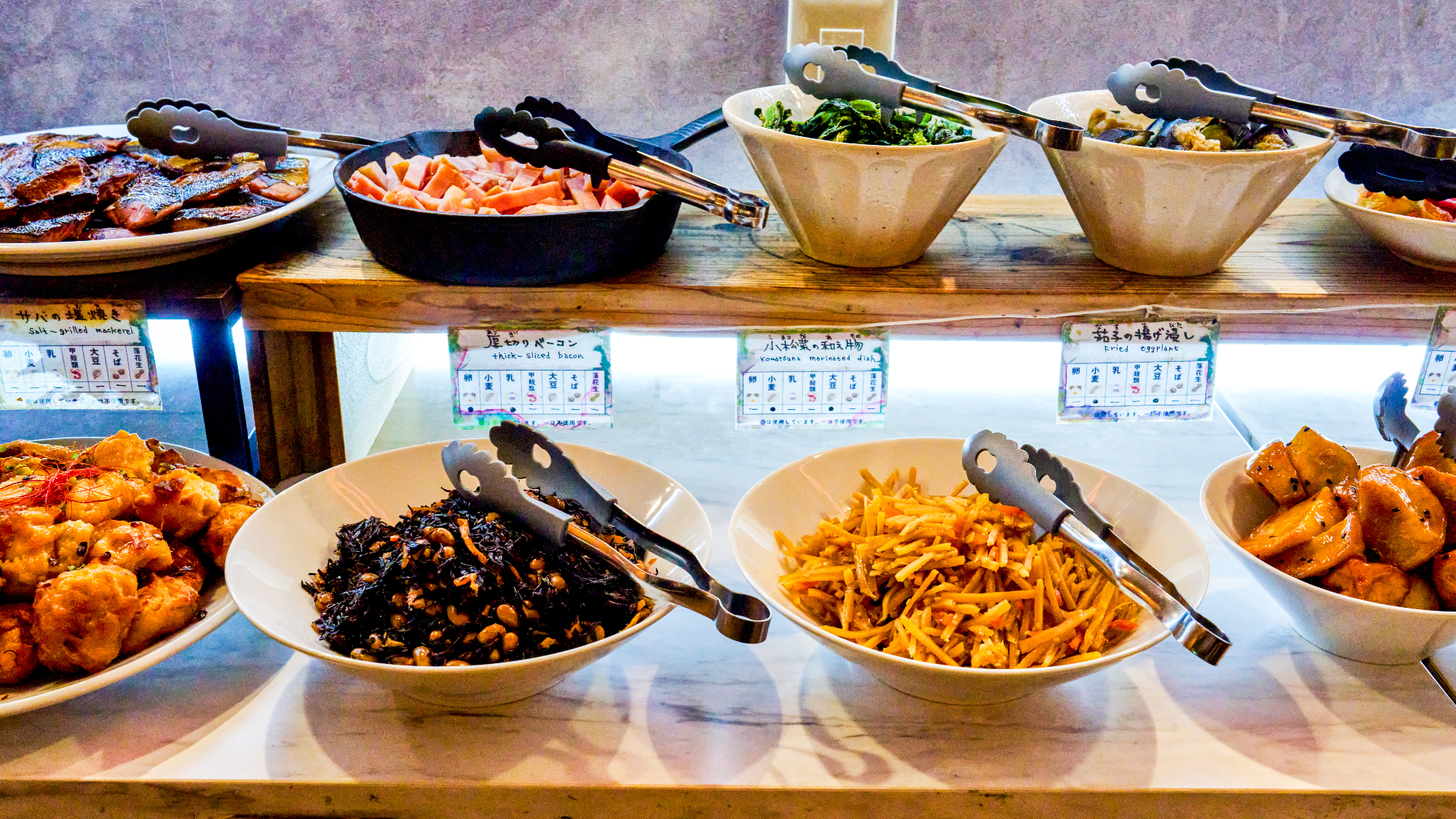 約50種類の和洋ビュッフェ