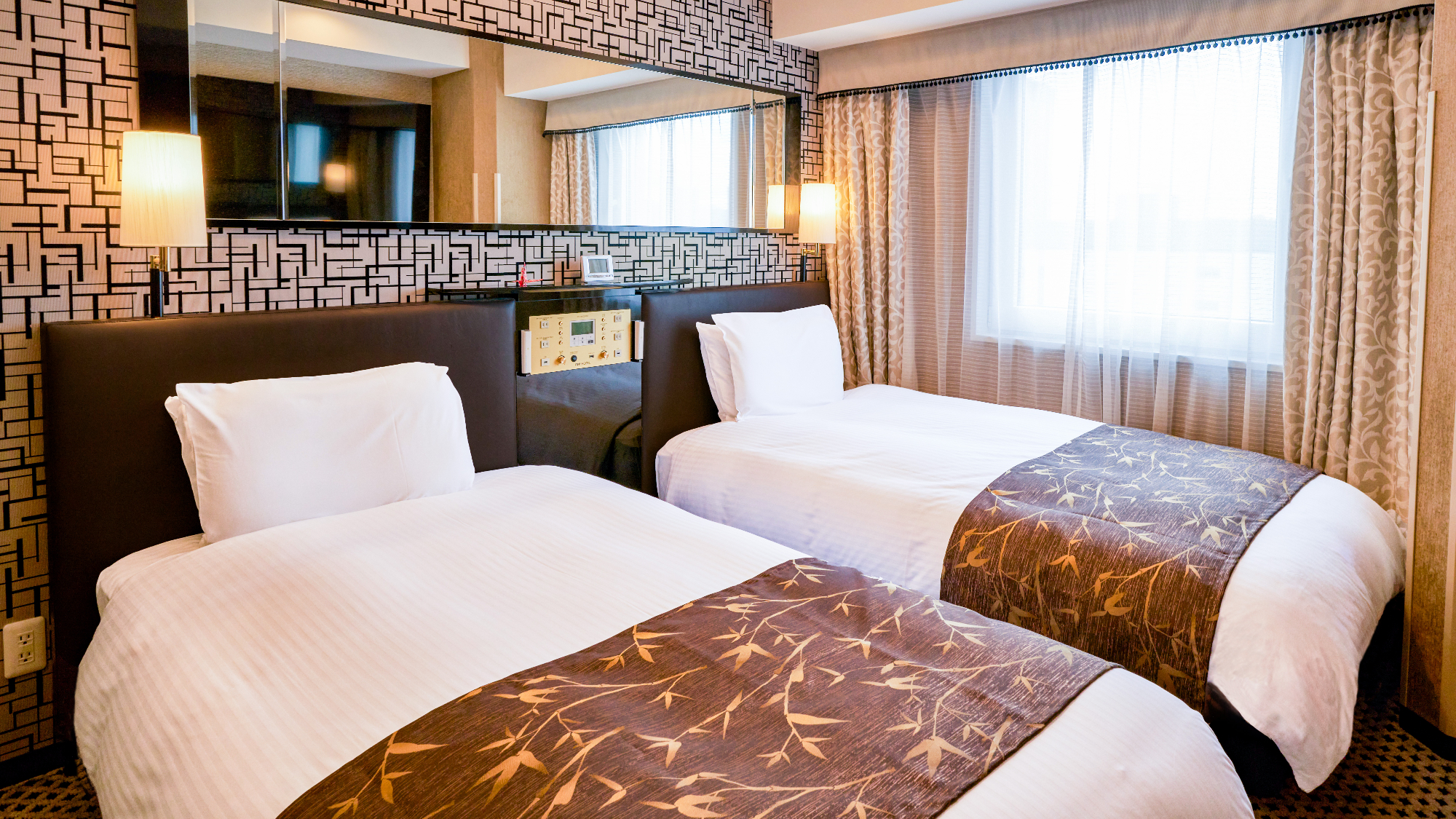 デラックスツイン