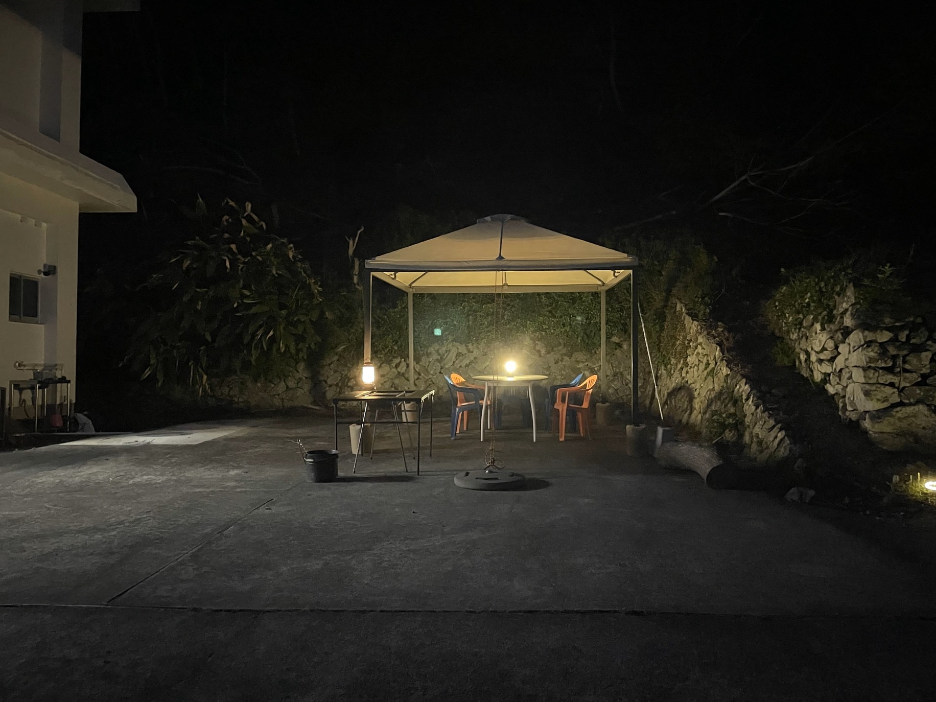 【1〜5名様予約料金プラン／一棟貸し】翌日は12時迄！高台から海を眺め、のんびりBBQ！