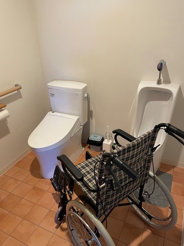 トイレ　車椅子
