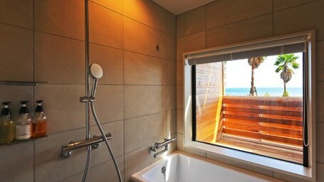 オーシャンビューバスルーム