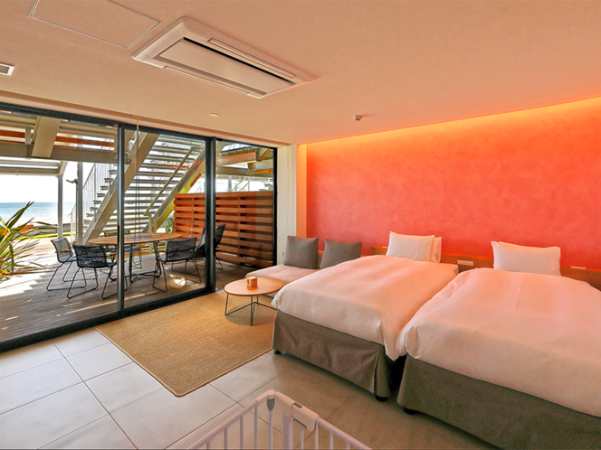 ROOM2