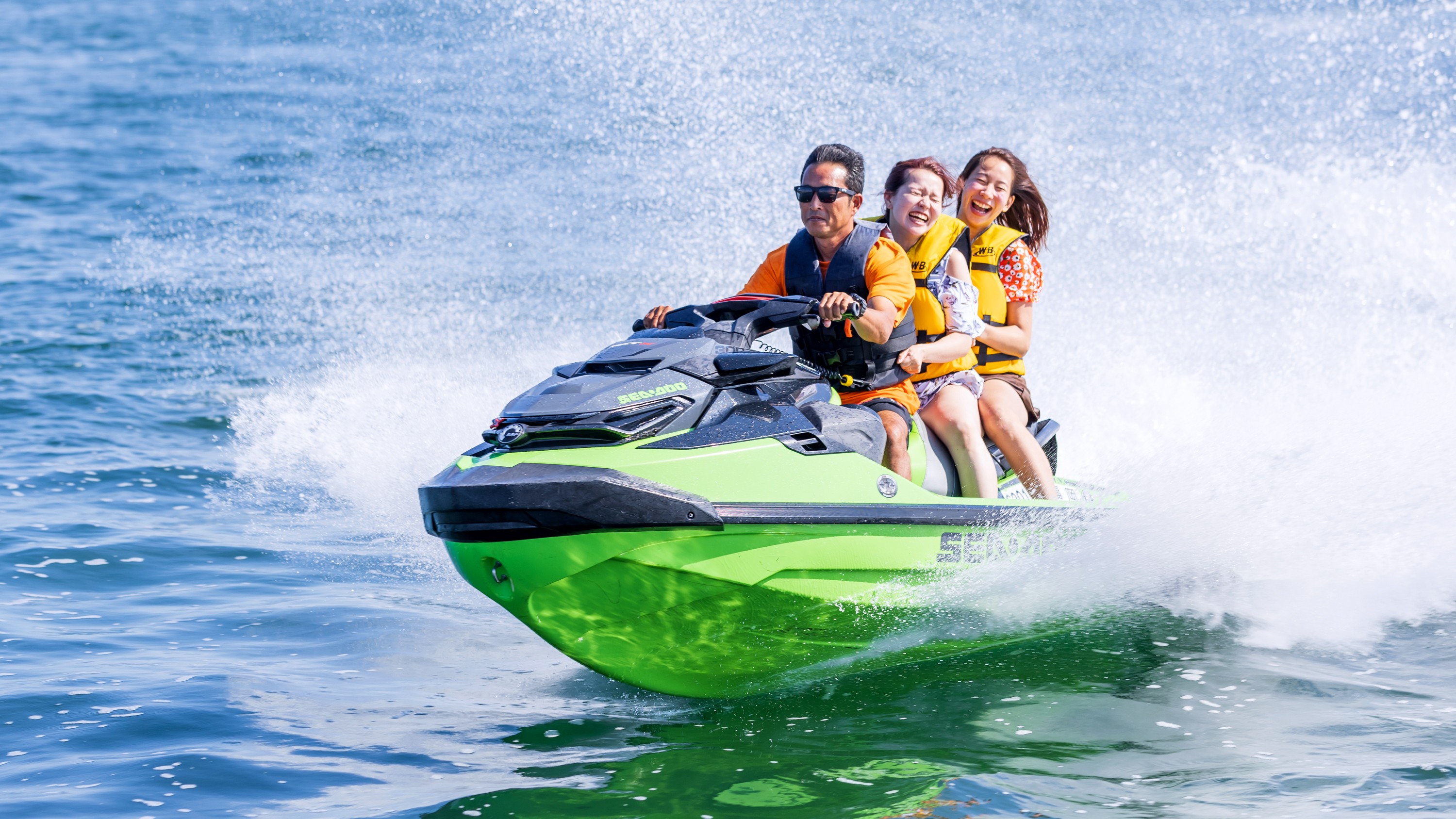 ジェットスキー